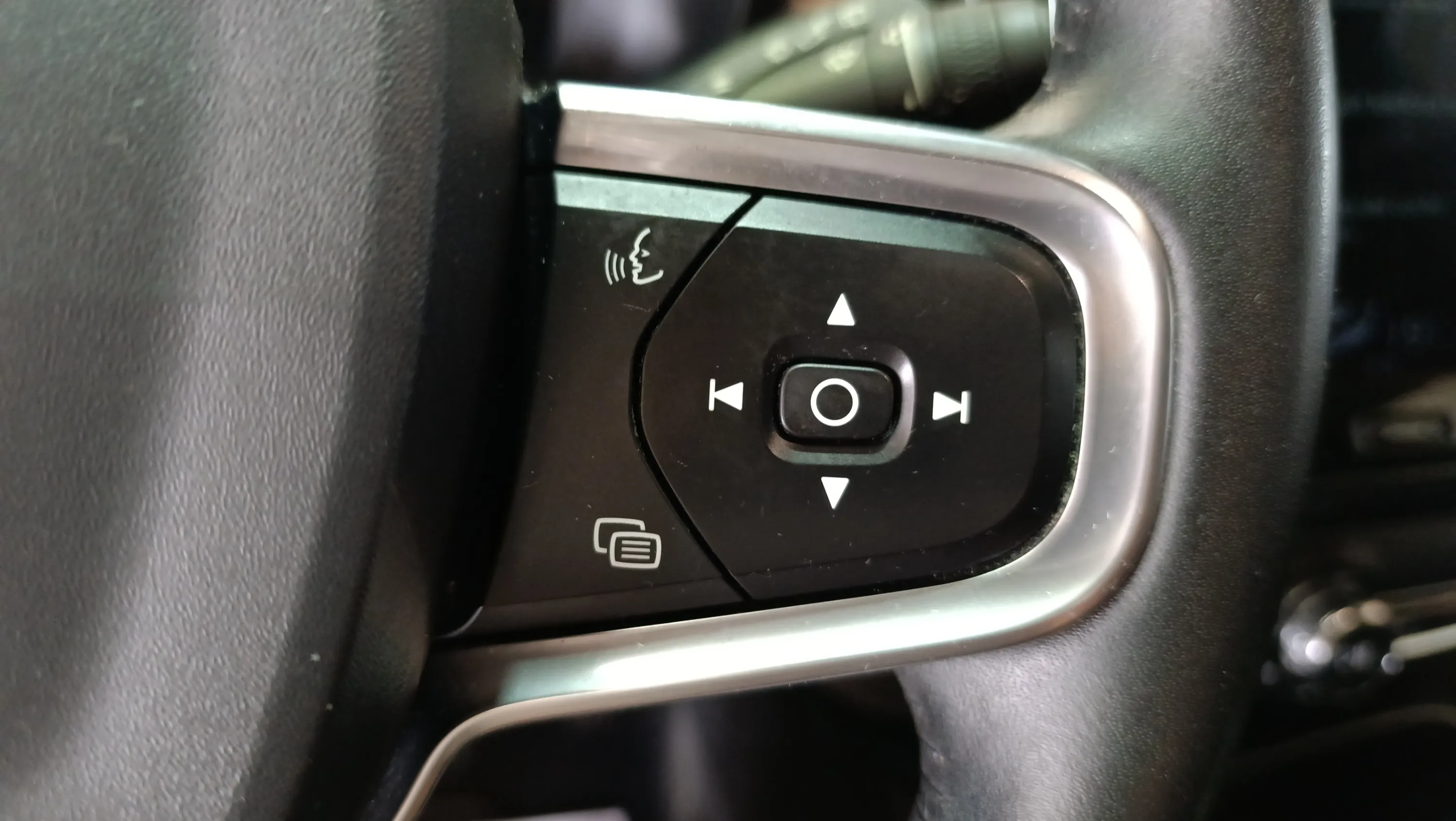 Volvo XC40 2.0 D3 Business Plus - foto 13
