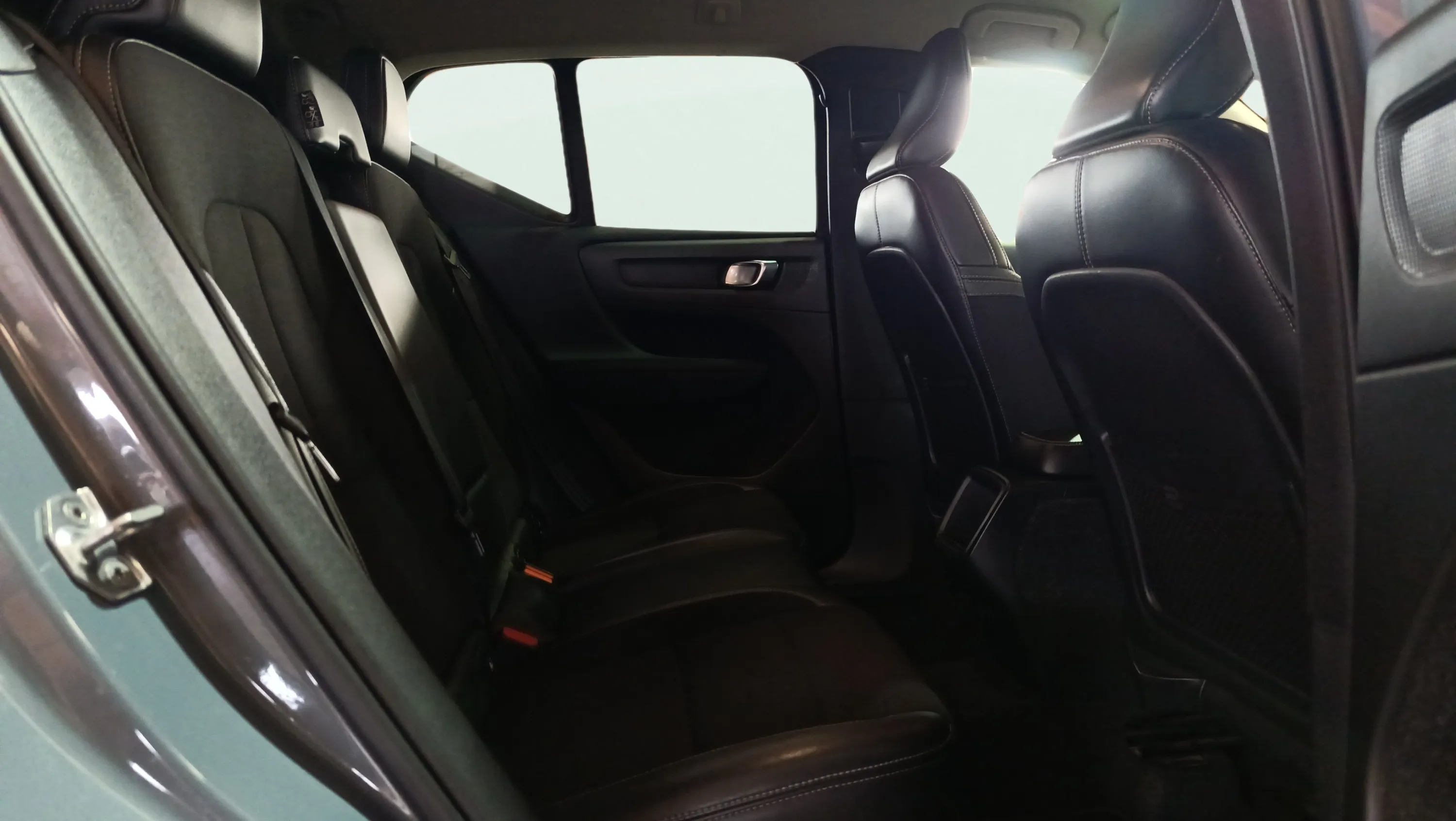 Volvo XC40 2.0 D3 Business Plus - foto 34