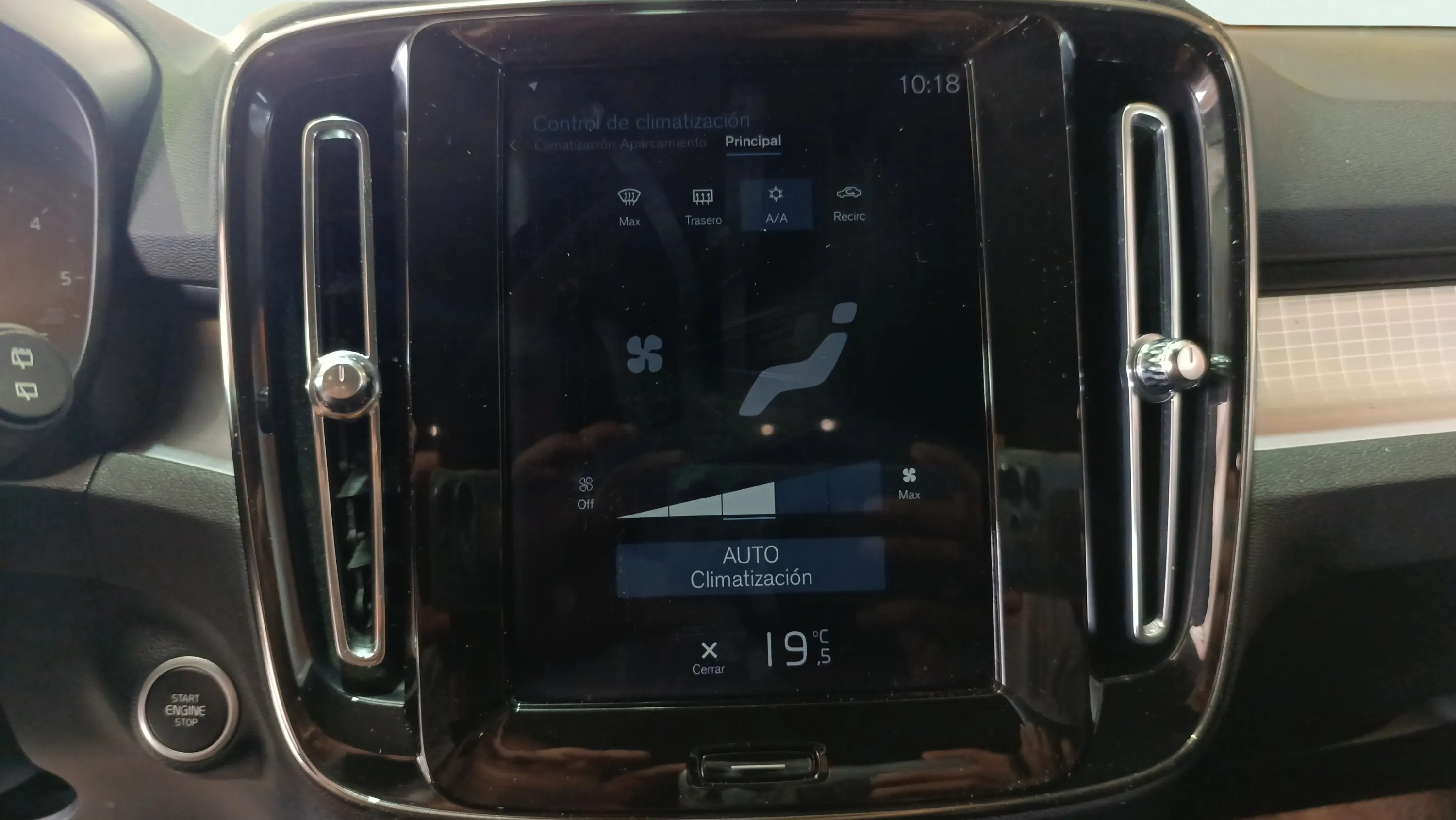 Volvo XC40 2.0 D3 Business Plus - foto 20