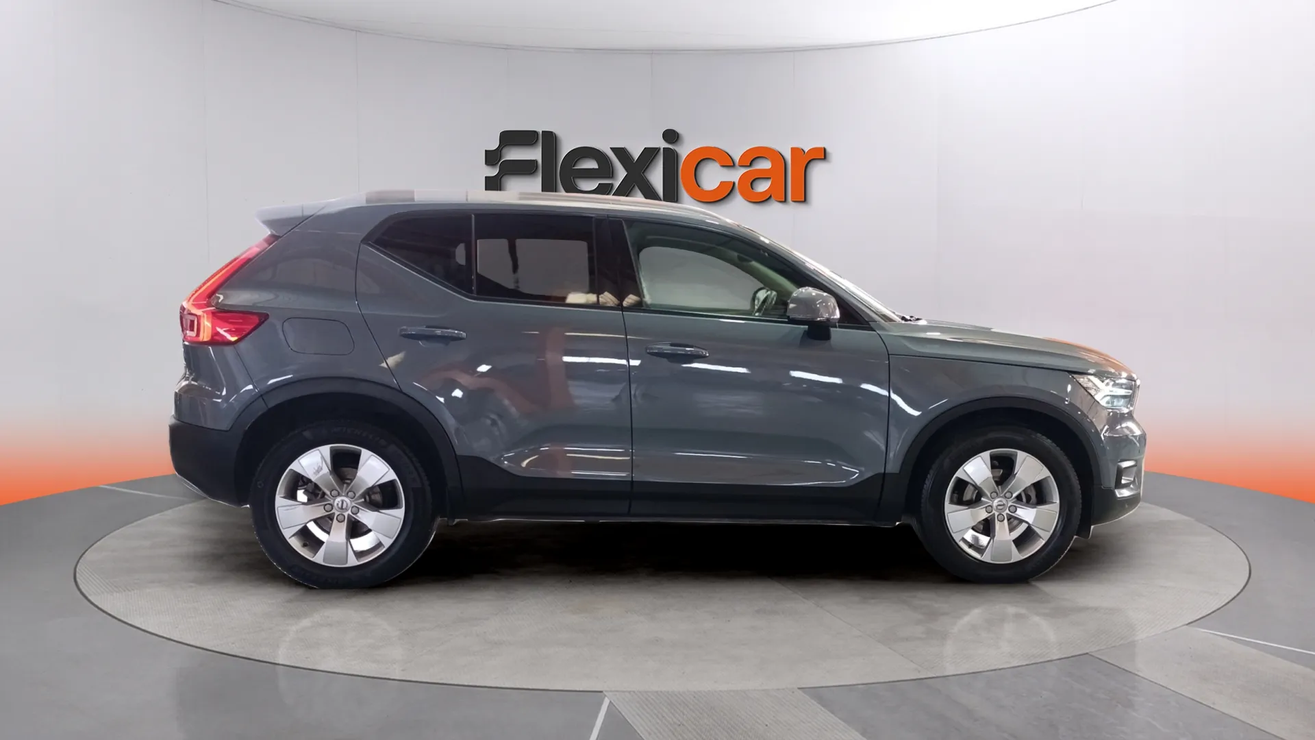 Volvo XC40 2.0 D3 Business Plus - foto 2