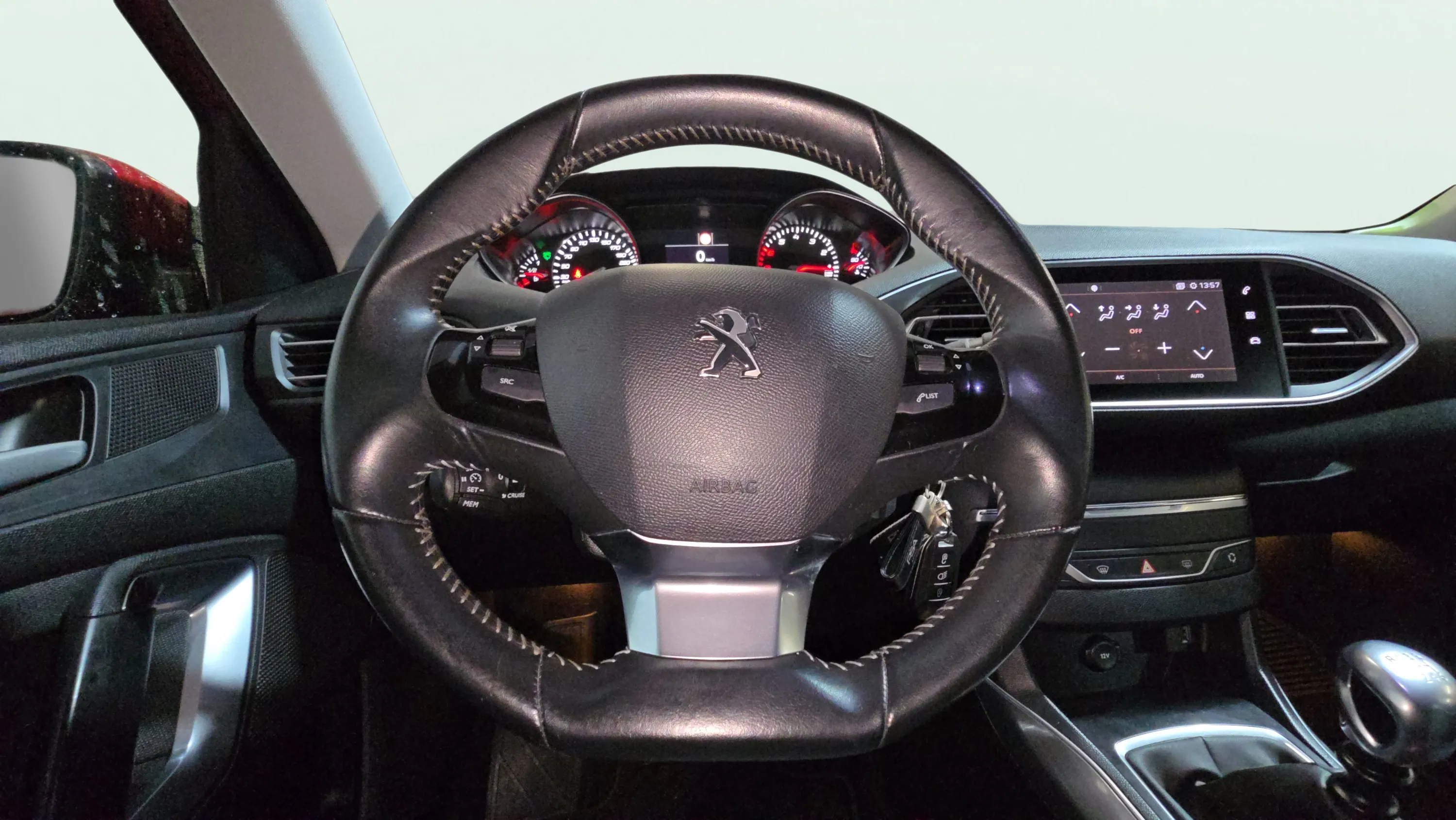 Peugeot 308 Access 1.2 PureTech 110 - foto 11