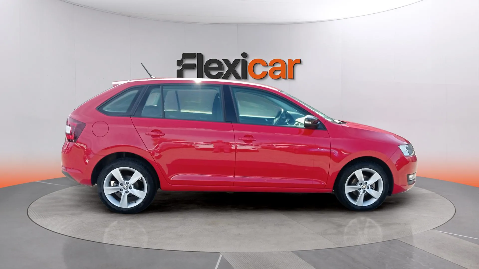 Škoda Rapid 1.0 TSI Active - foto 12