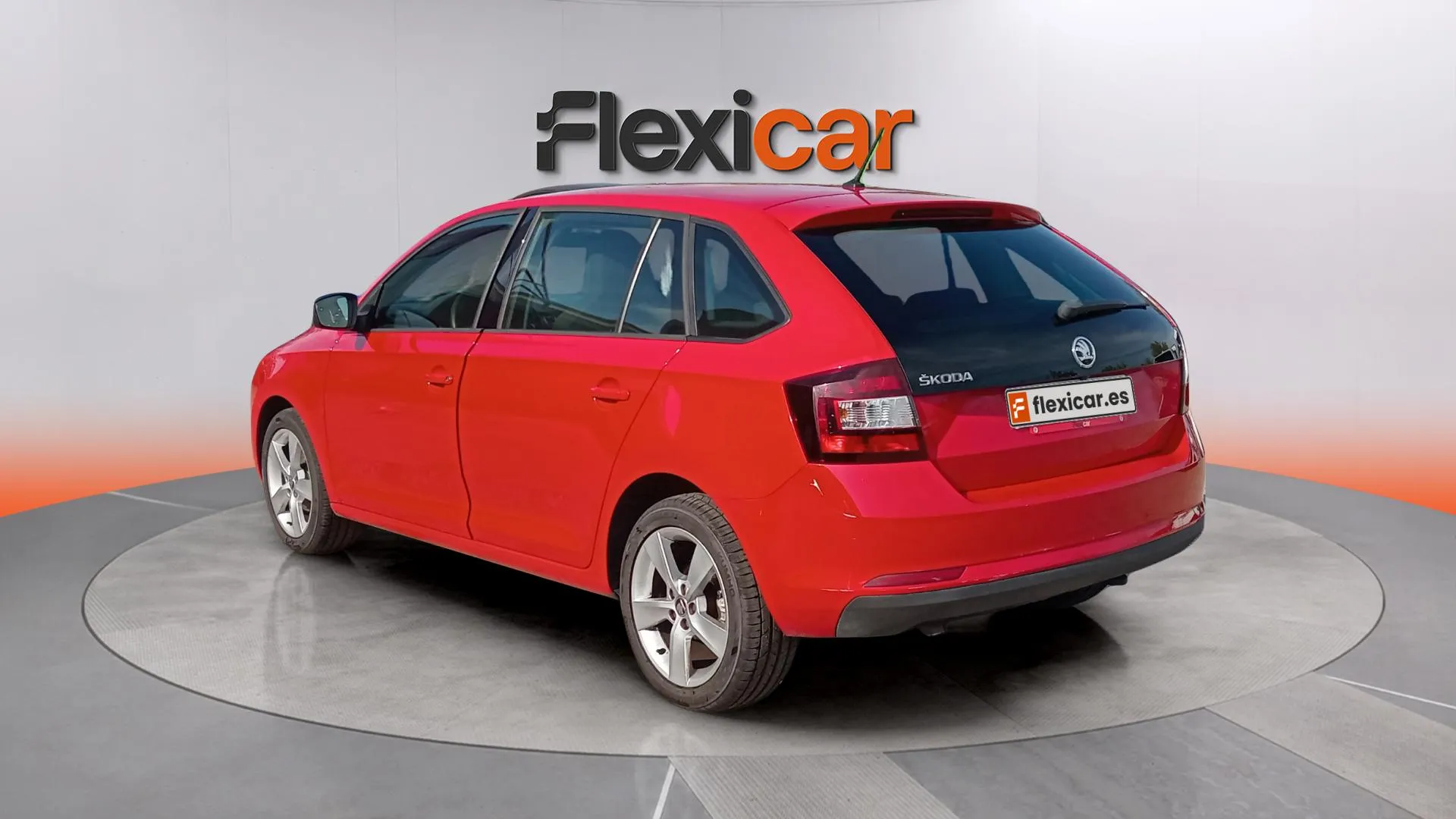 Škoda Rapid 1.0 TSI Active - foto 8
