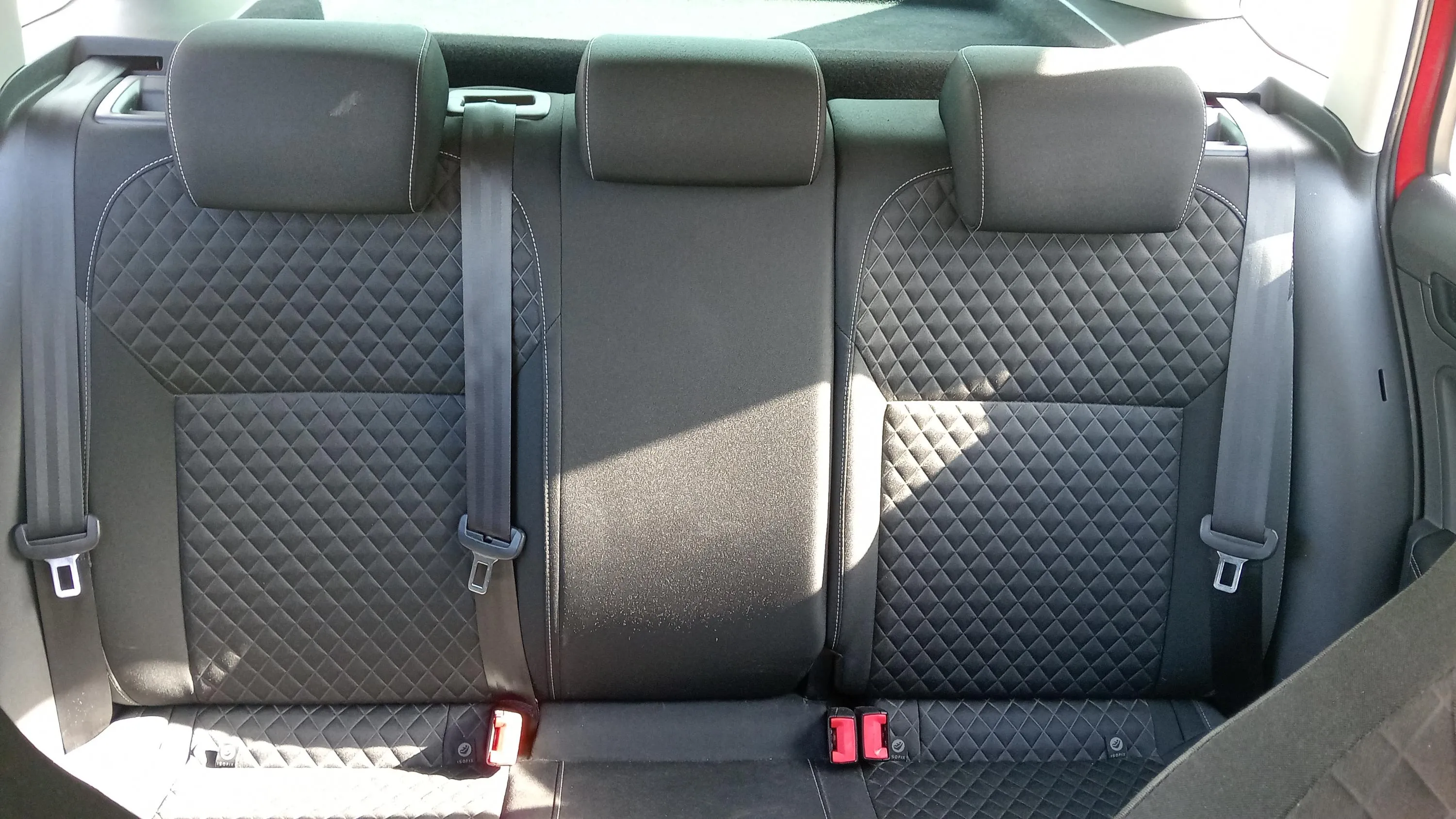 Škoda Rapid 1.0 TSI Active - foto 19