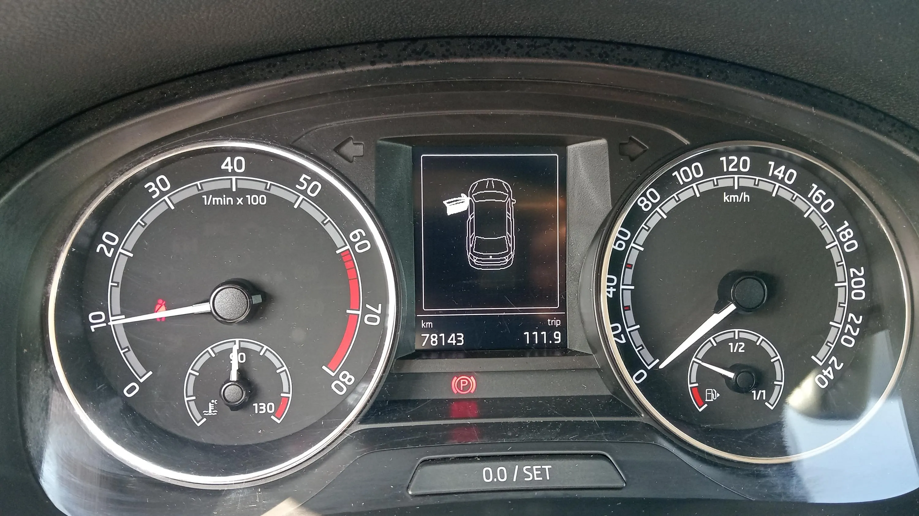 Škoda Rapid 1.0 TSI Active - foto 16