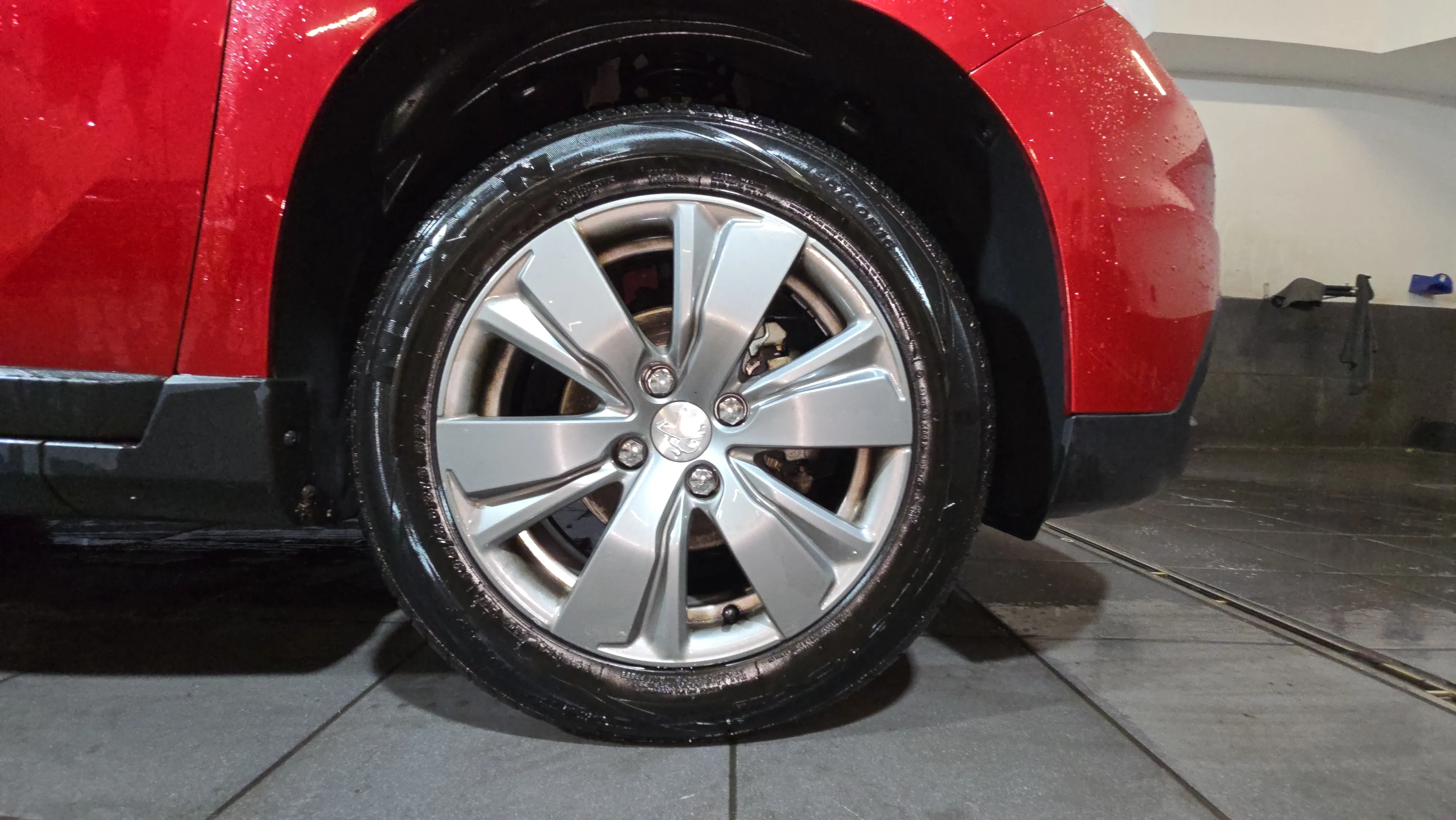 Peugeot 2008 Style 1.6 BlueHDi - foto 24