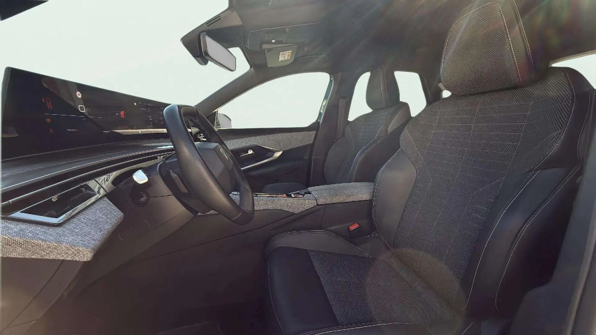 Peugeot 3008 1.2 Allure Pack eDCS6 - foto 9