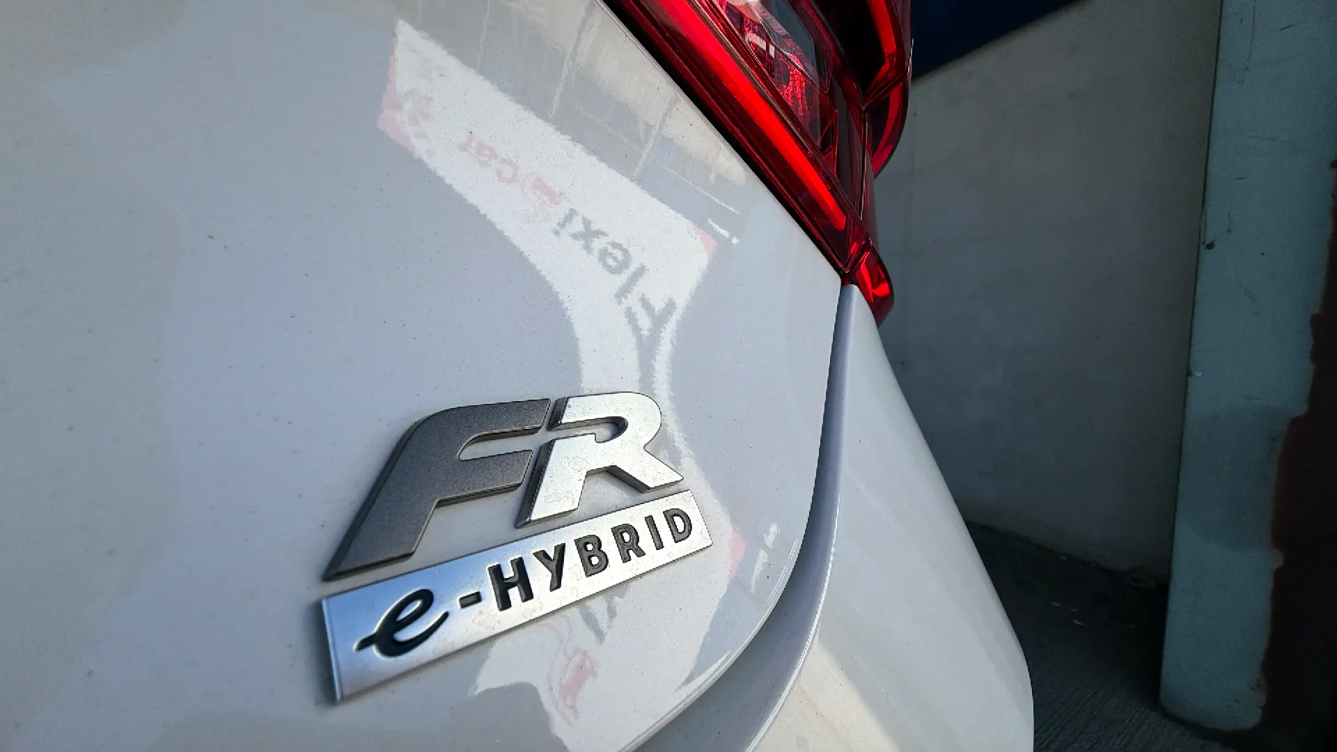 SEAT León 1.4 e-Hybrid DSG-6 FR XL - foto 41