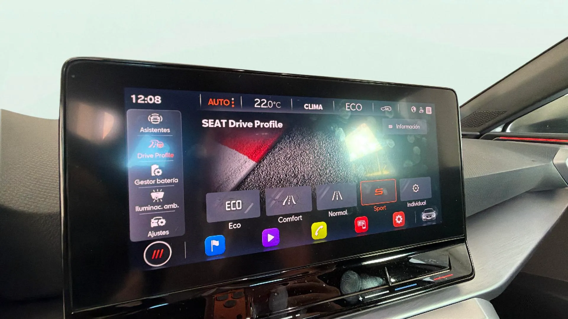 SEAT León 1.4 e-Hybrid DSG-6 FR XL - foto 12