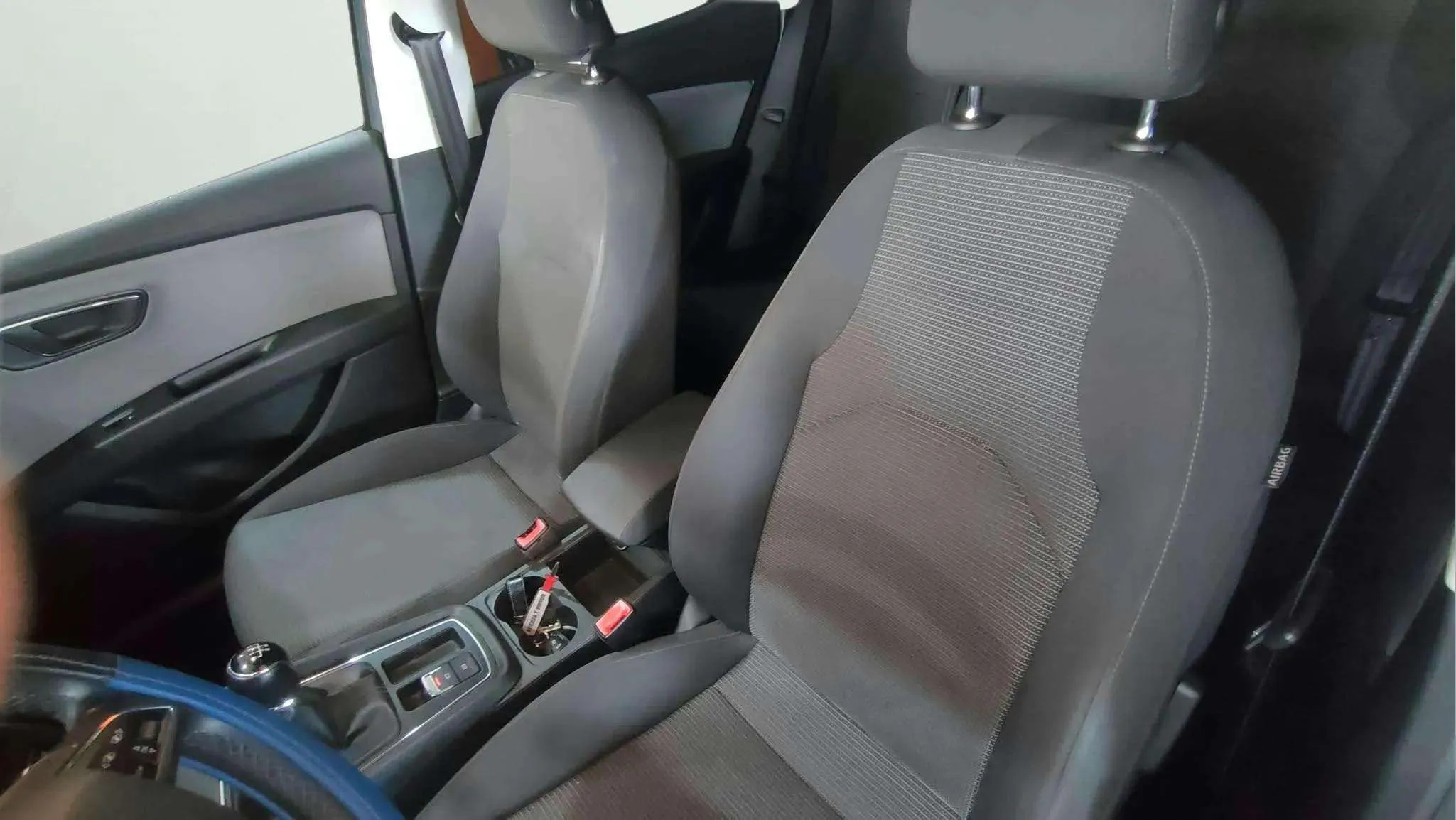 SEAT León 1.6 TDI Style - foto 6