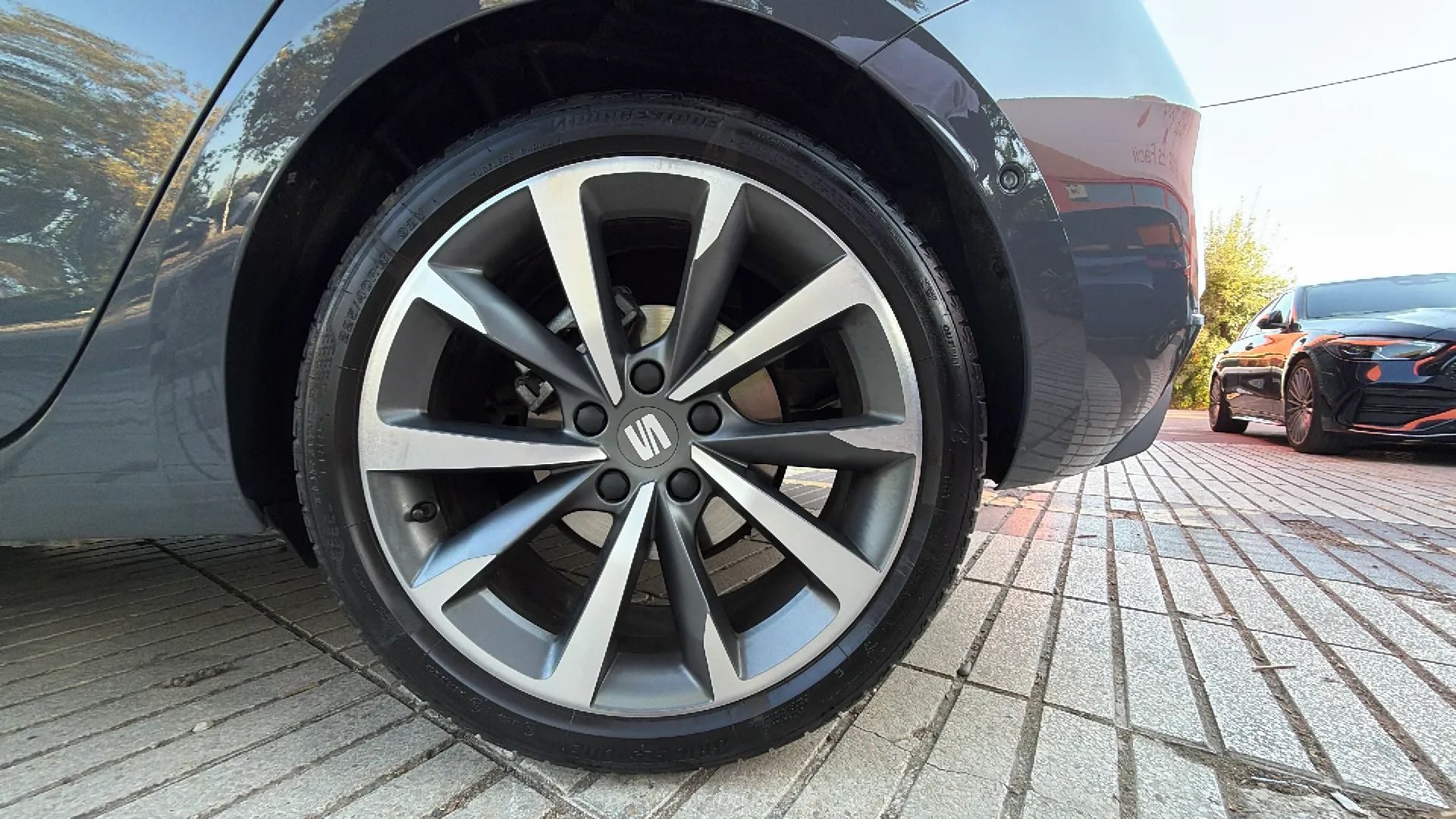 SEAT León 1.5 eTSI DSG FR - foto 18