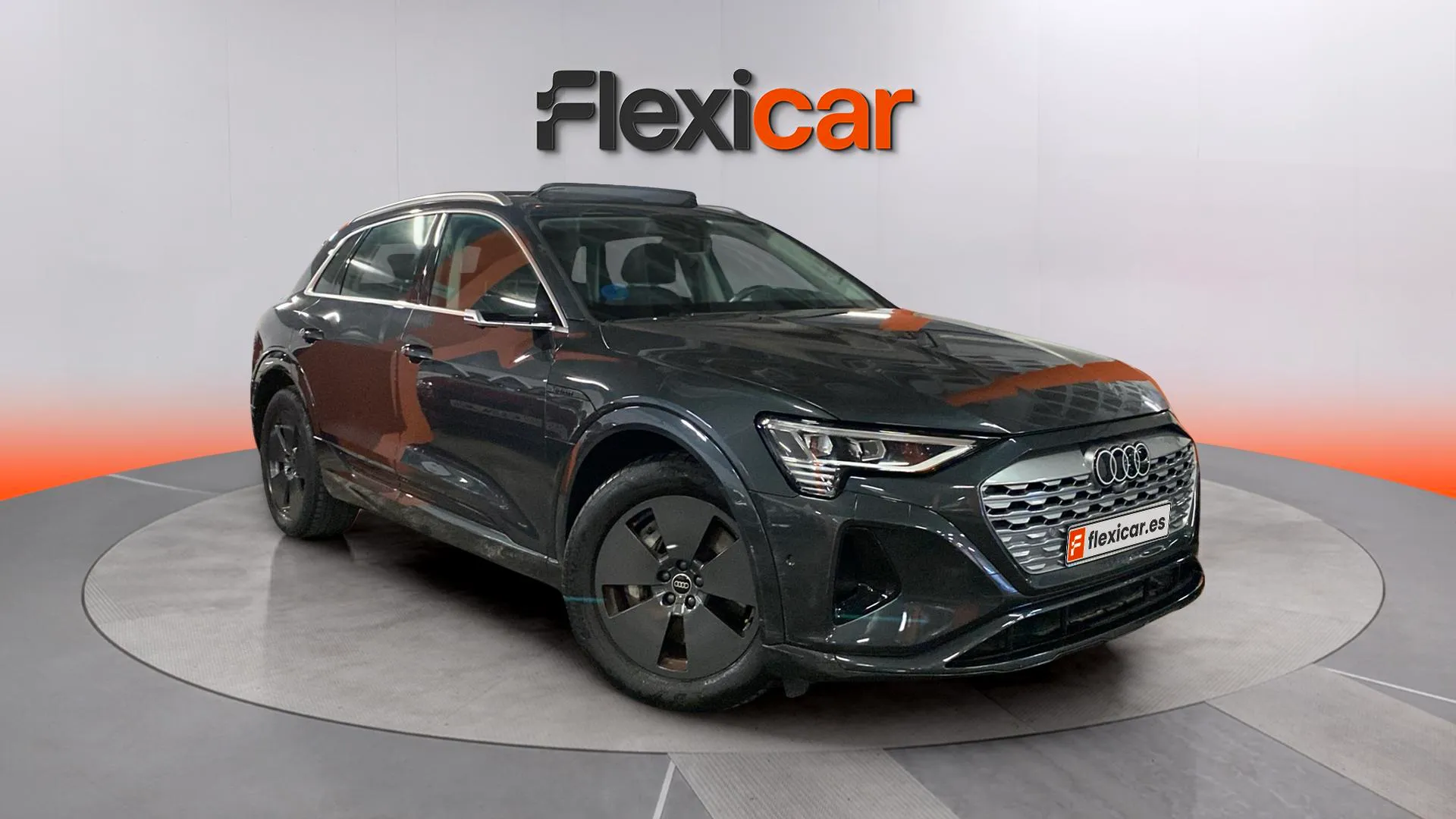 Audi Q8 e-tron S line 55 quattro - foto 1