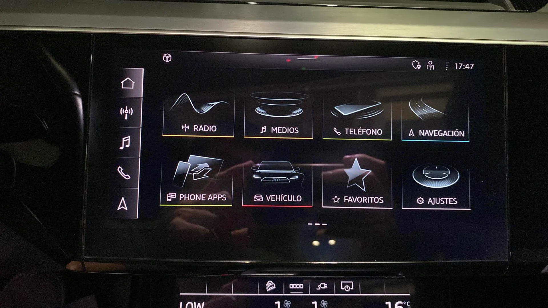 Audi Q8 e-tron S line 55 quattro - foto 20