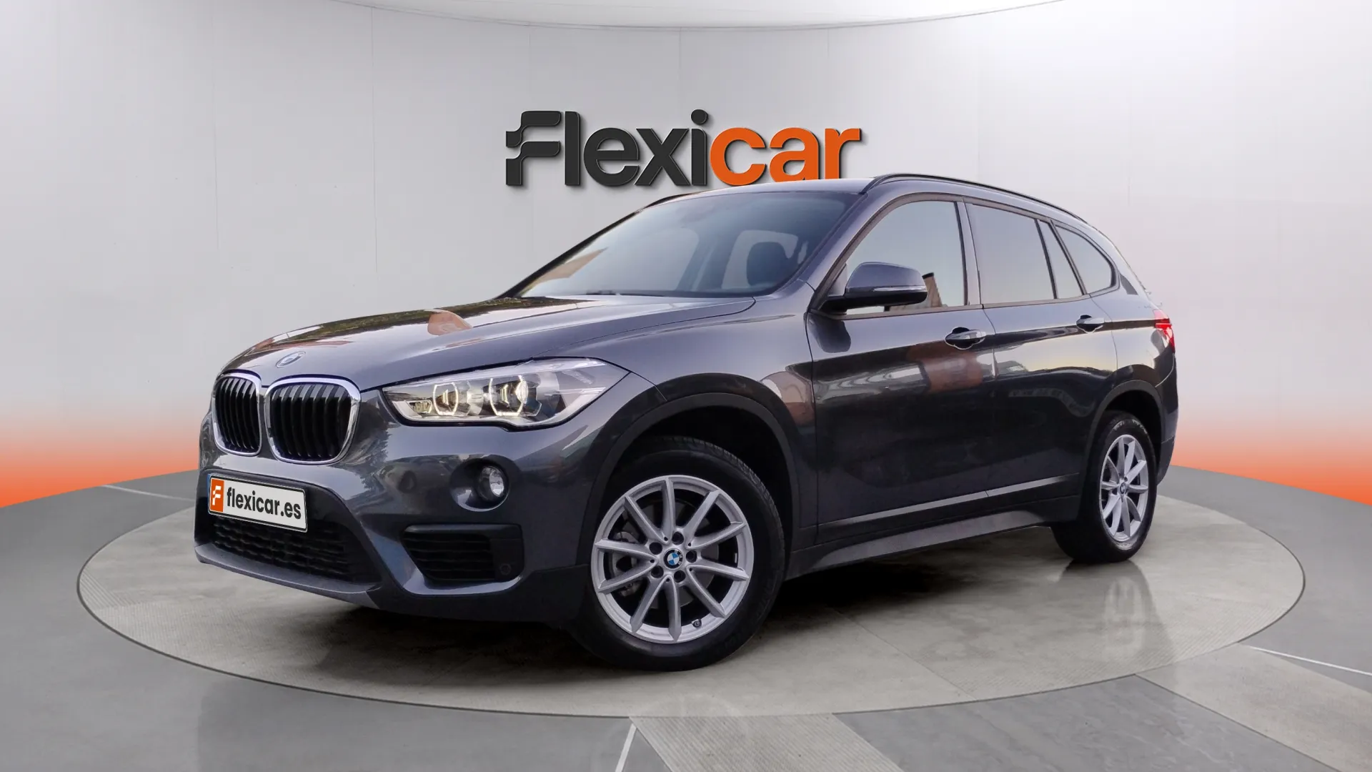 BMW X1 sDrive18i - foto 7