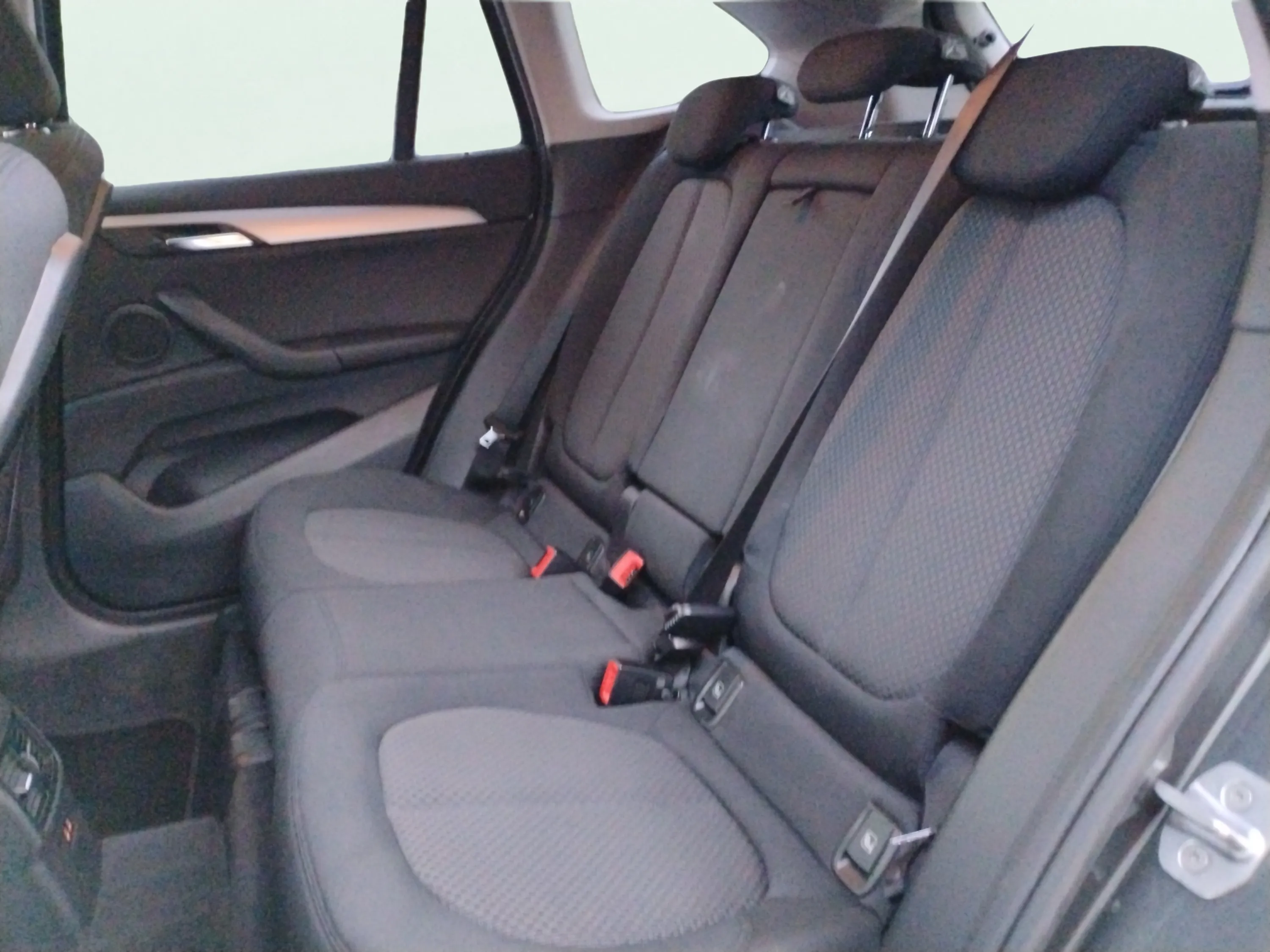 BMW X1 sDrive18i - foto 24