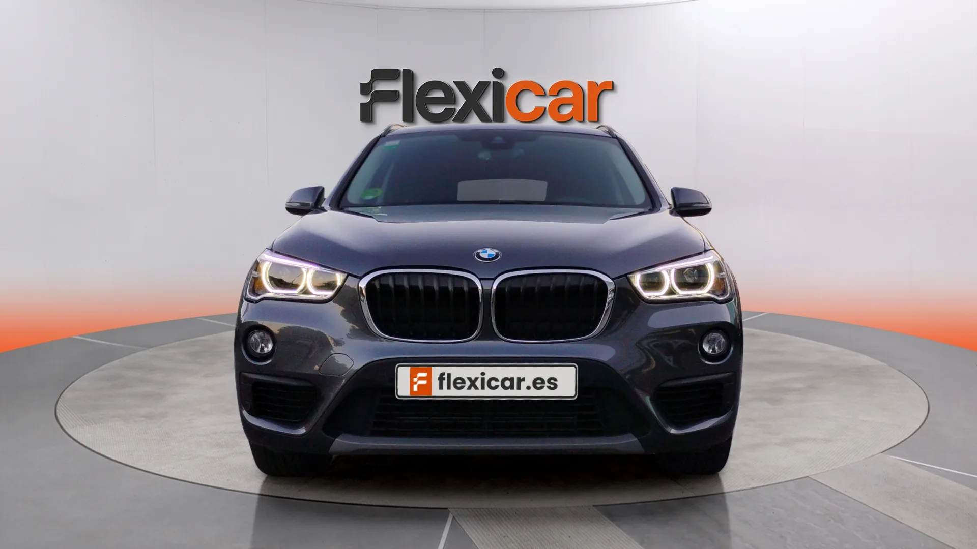BMW X1 sDrive18i - foto 8