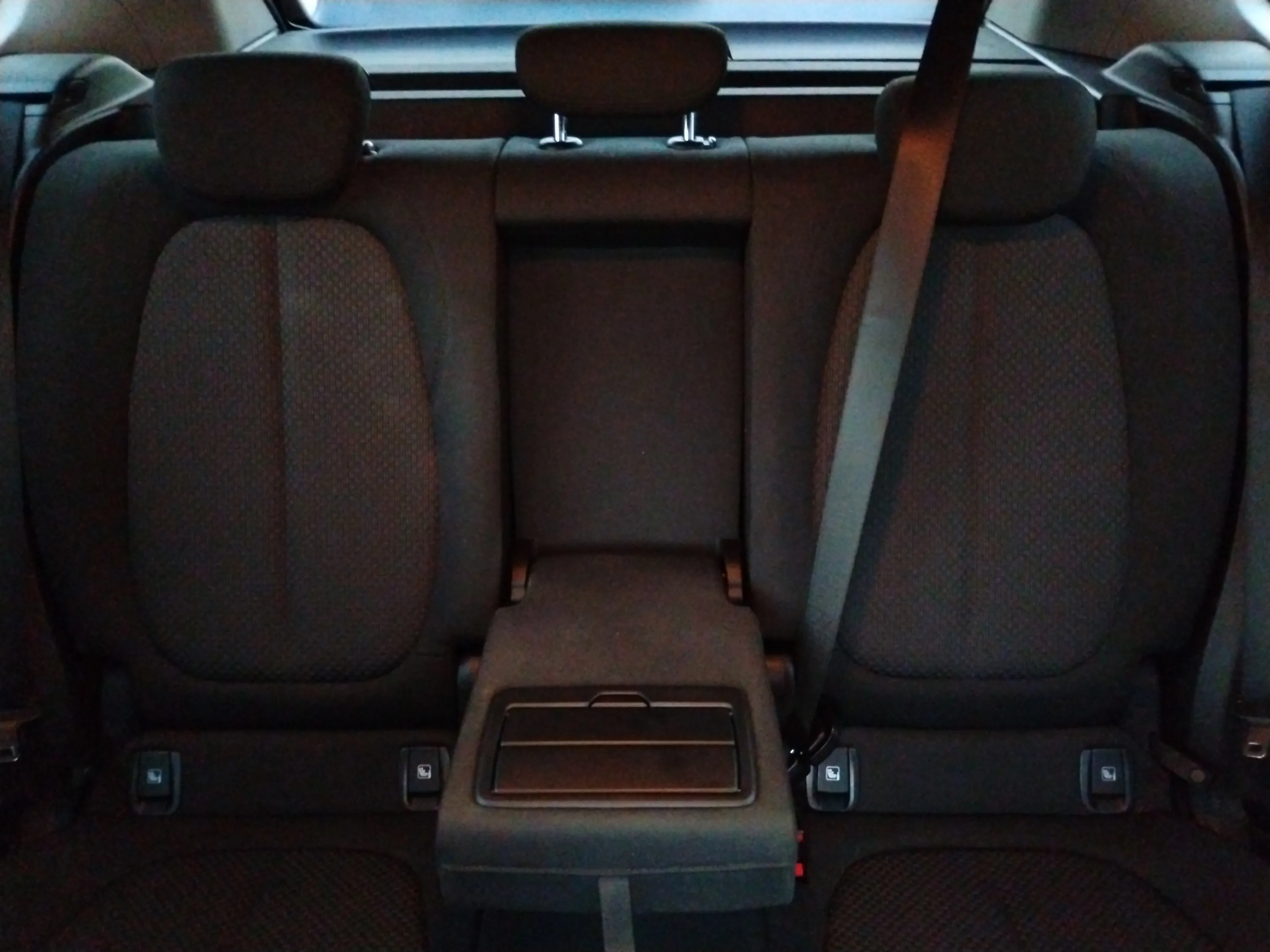 BMW X1 sDrive18i - foto 25