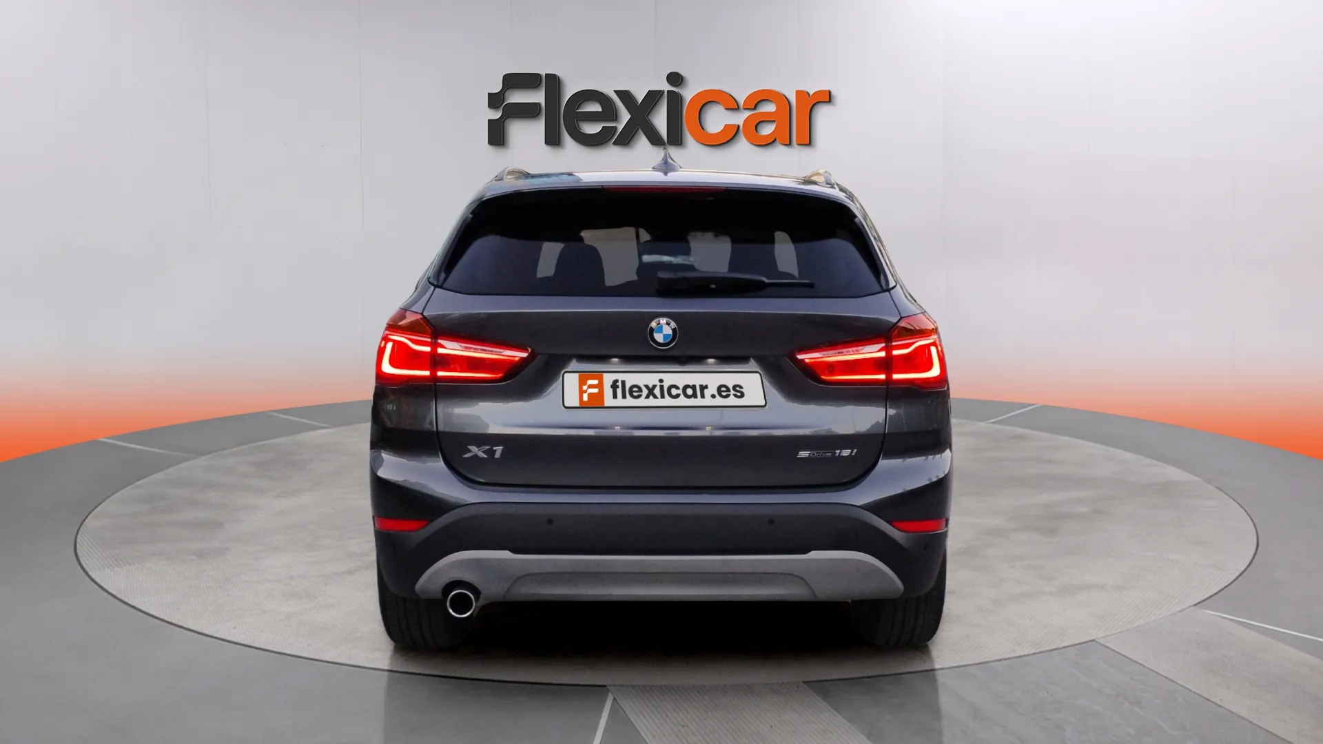 BMW X1 sDrive18i - foto 4