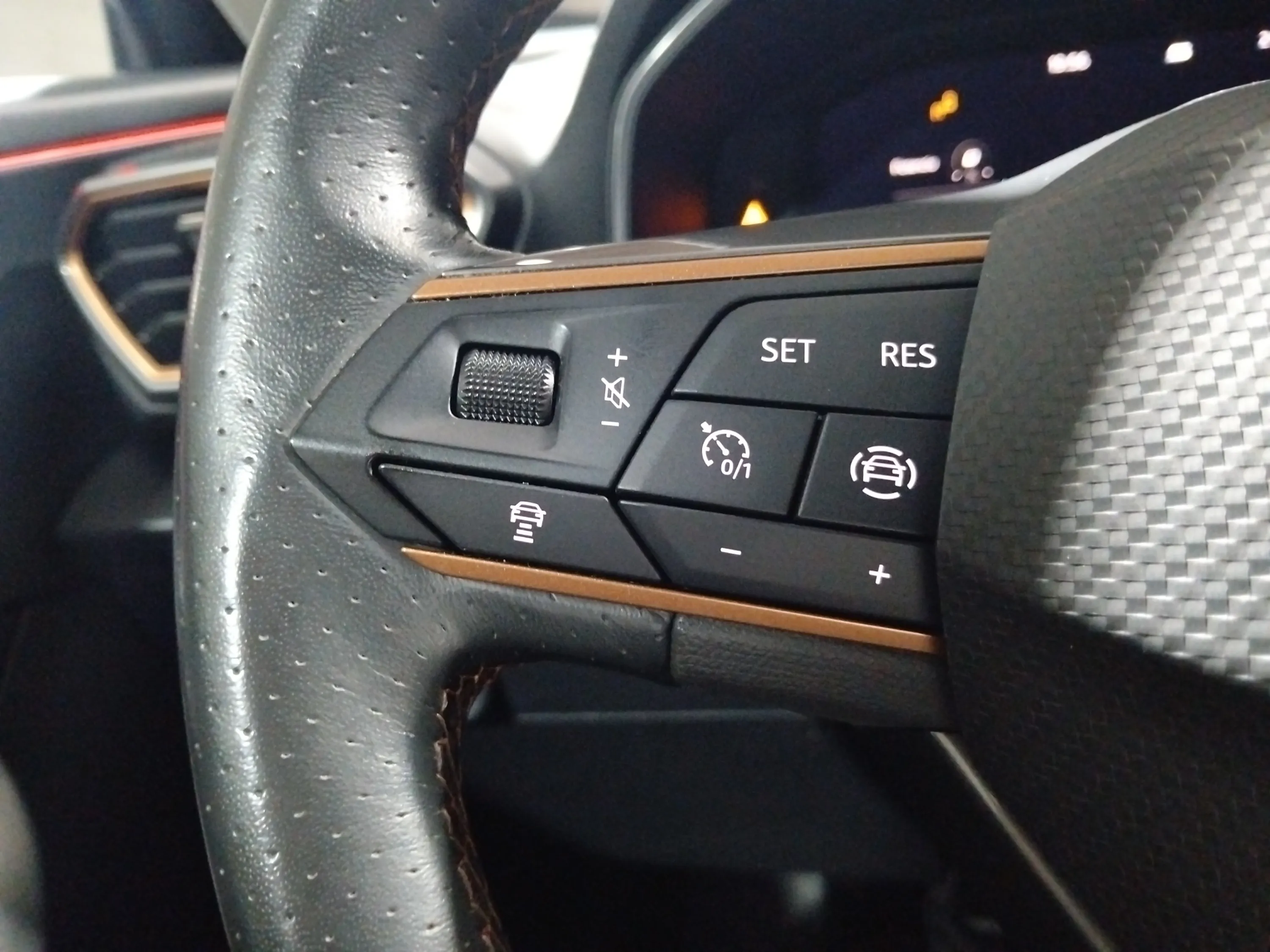 Cupra Formentor 1.5 TSI - foto 23