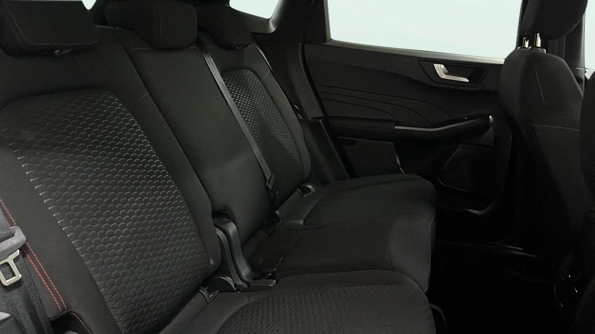 Ford Kuga ST-Line 2.5 Duratec Fhev - foto 13