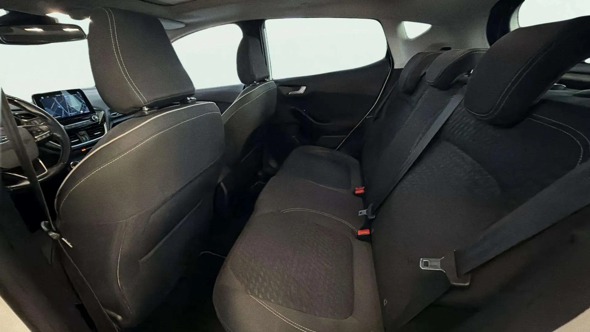 Ford Fiesta 1.0 EcoBoost Titanium - foto 20