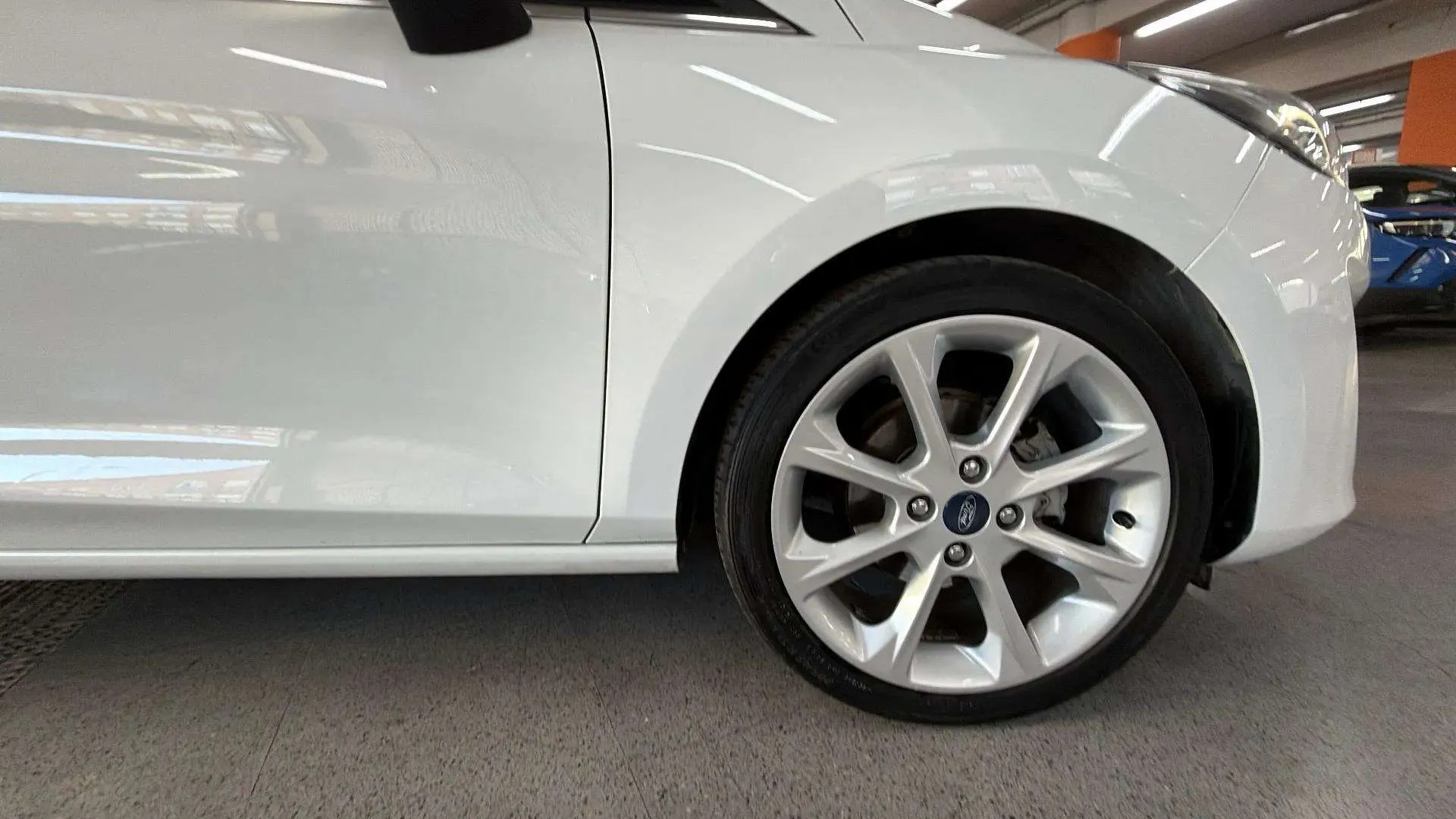 Ford Fiesta 1.0 EcoBoost Titanium - foto 26