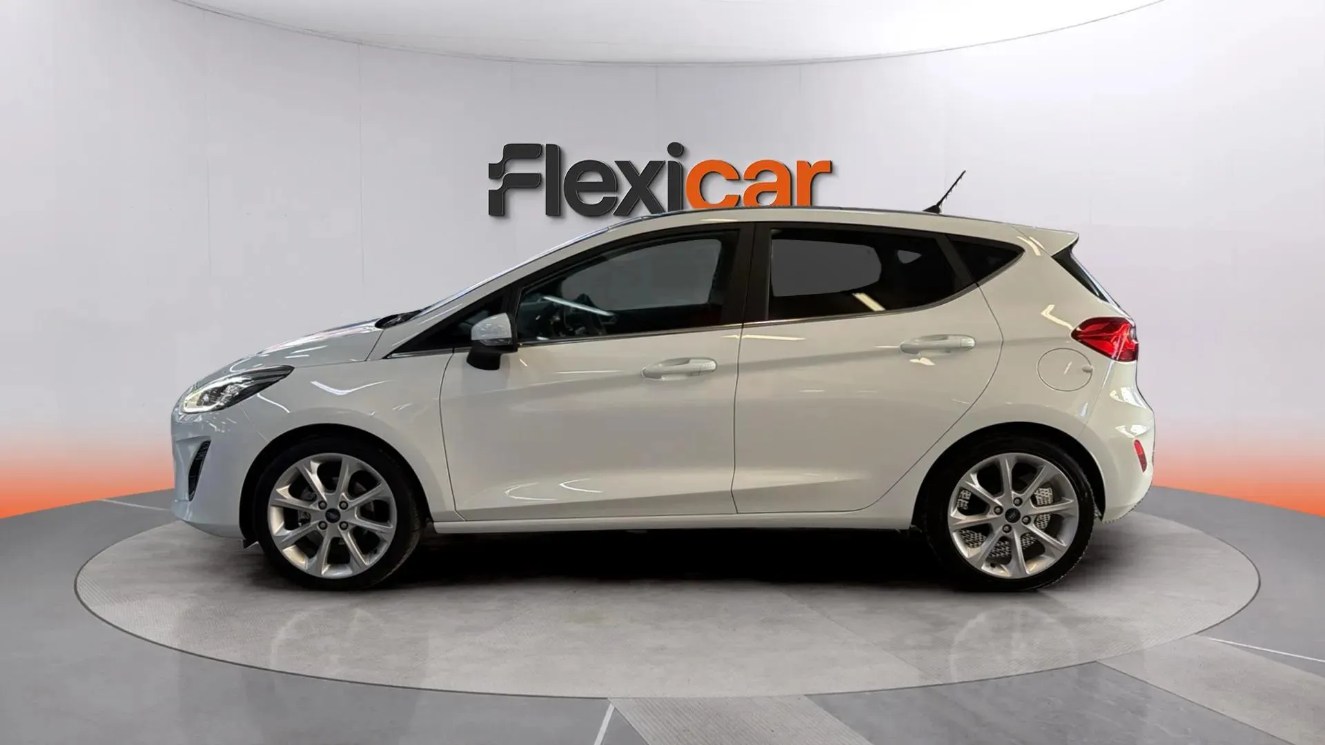 Ford Fiesta 1.0 EcoBoost Titanium - foto 4