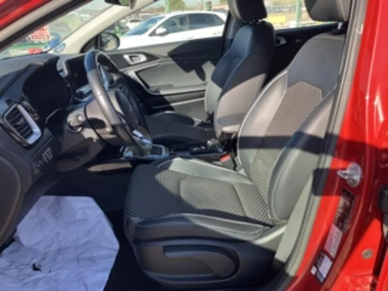 Kia XCeed 2022 todoterreno 1.6 GDi PHEV E-Tech - foto 24