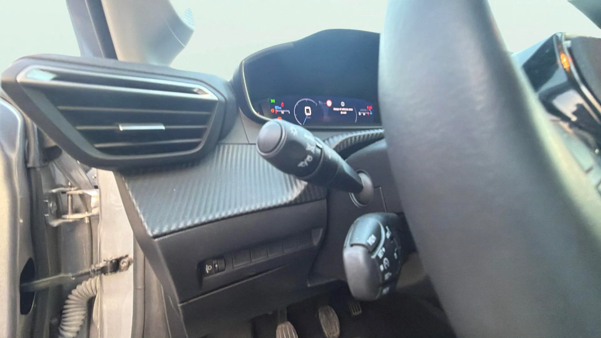 Peugeot 208 Allure Gasolina 100 - foto 19