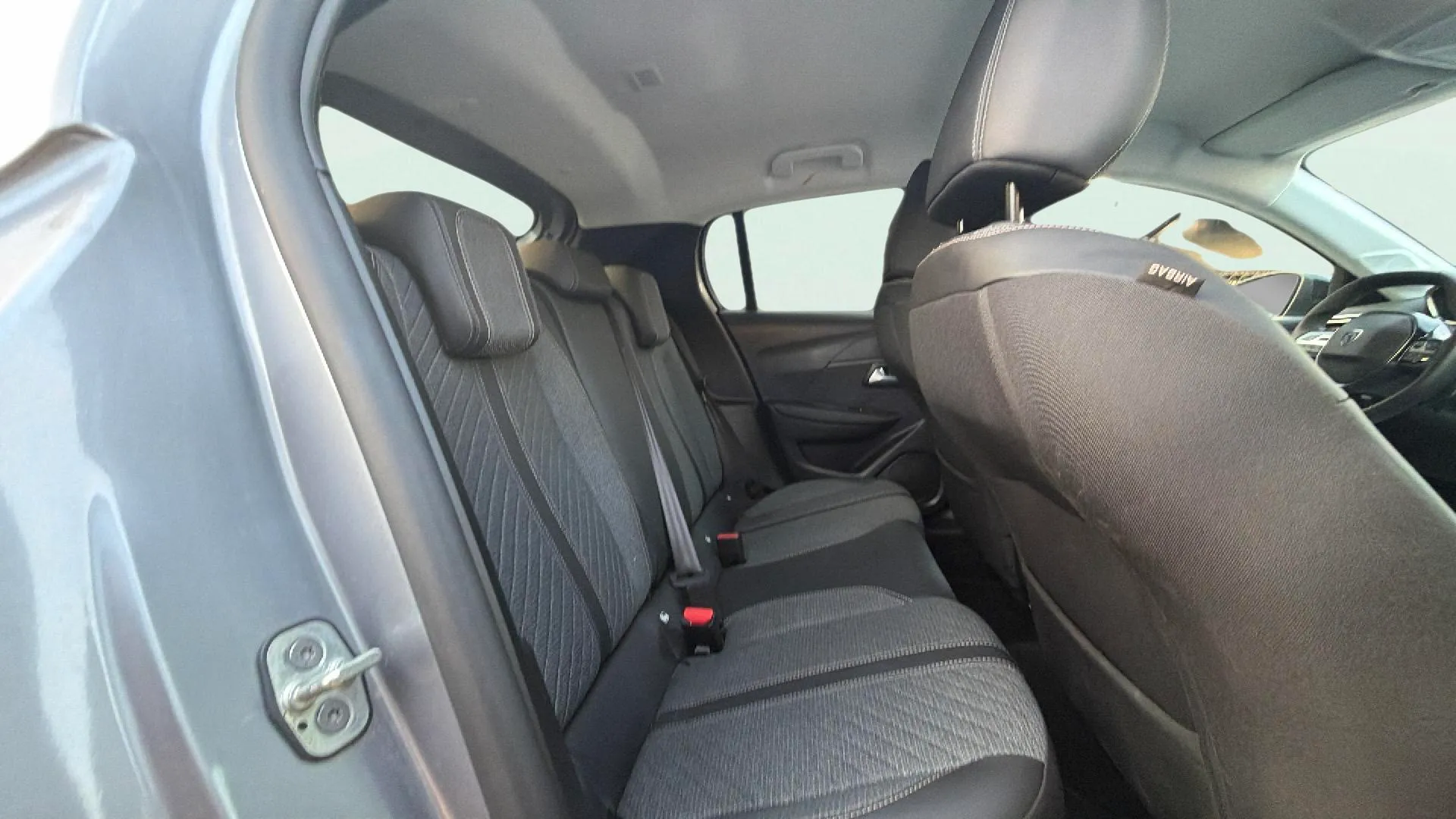 Peugeot 208 Allure Gasolina 100 - foto 16