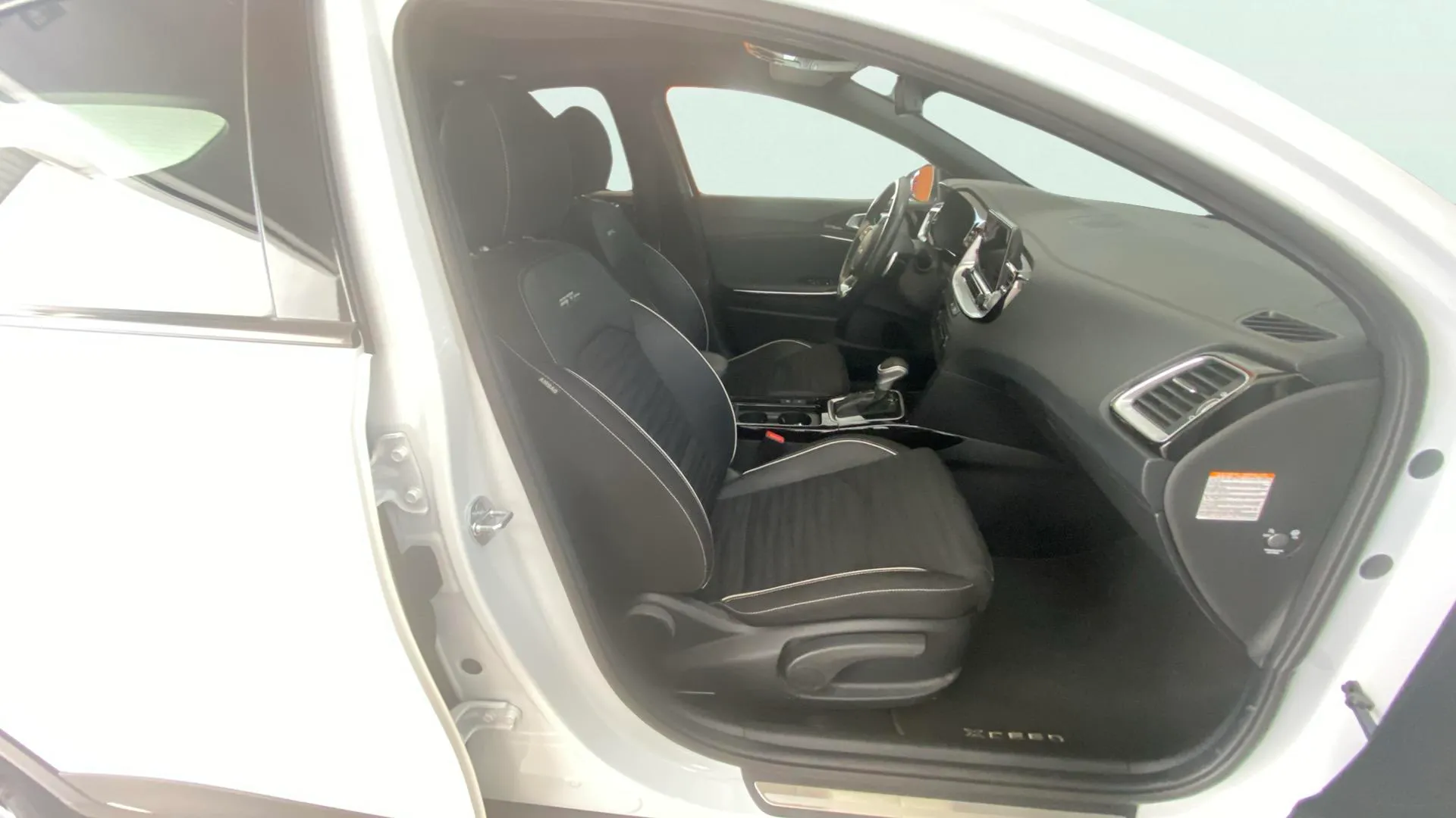 Kia XCeed 1.5 MHEV GT-line DCT - foto 7
