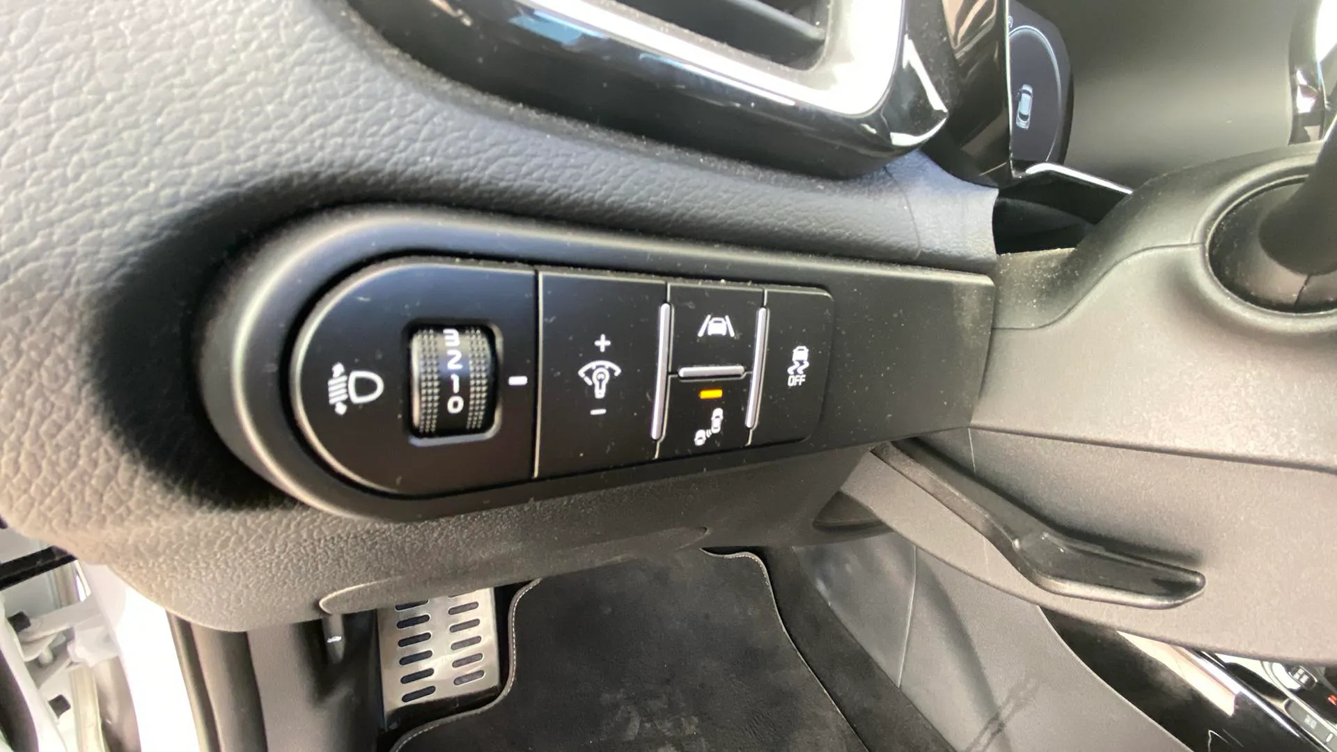 Kia XCeed 1.5 MHEV GT-line DCT - foto 22