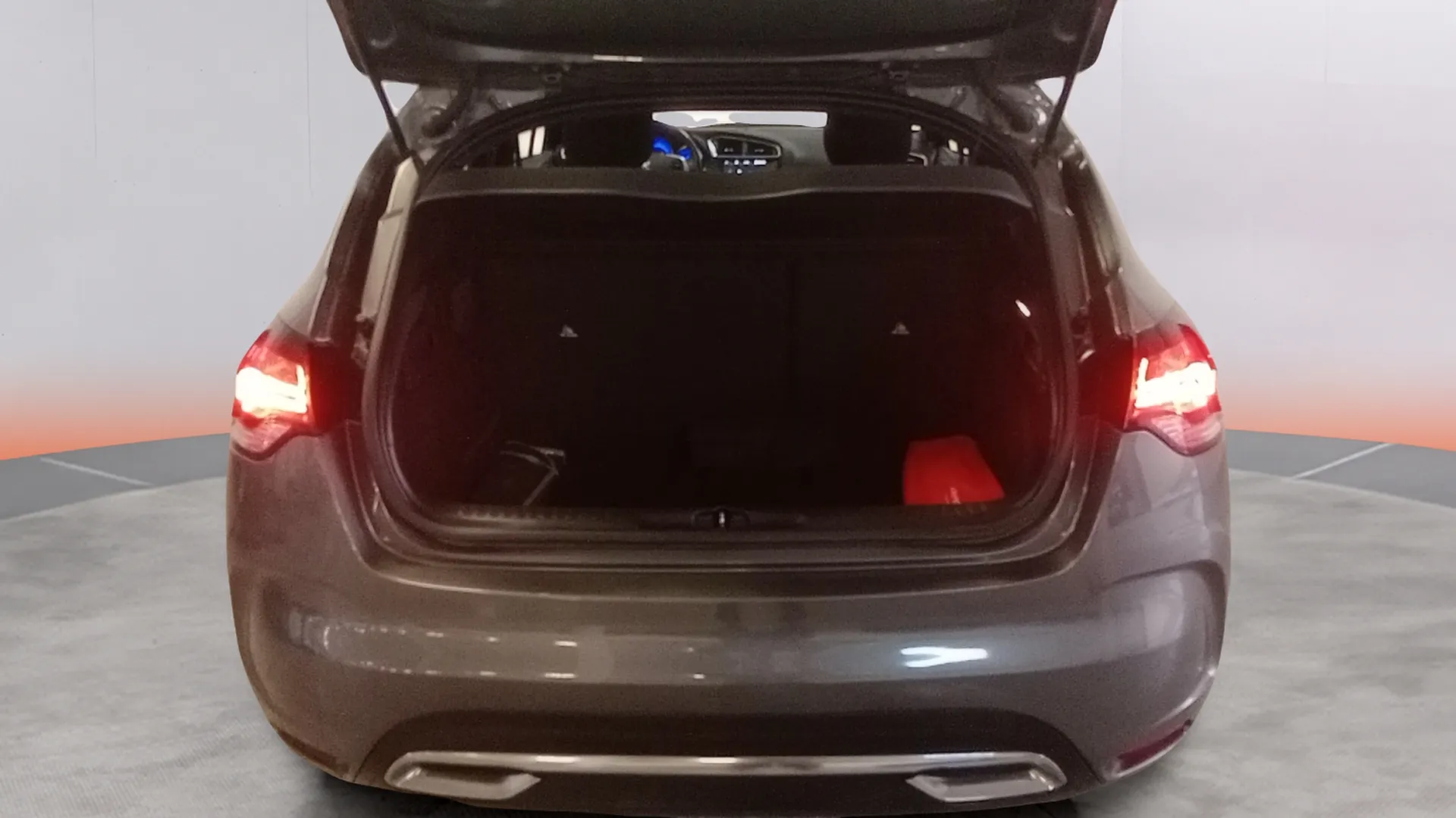 DS 4 1.6 BlueHDi Style - foto 22