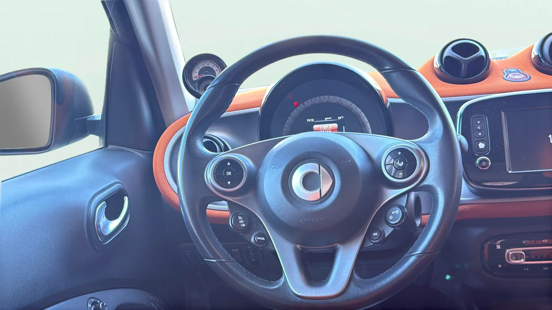 smart fortwo 1.0 Coupe - foto 9