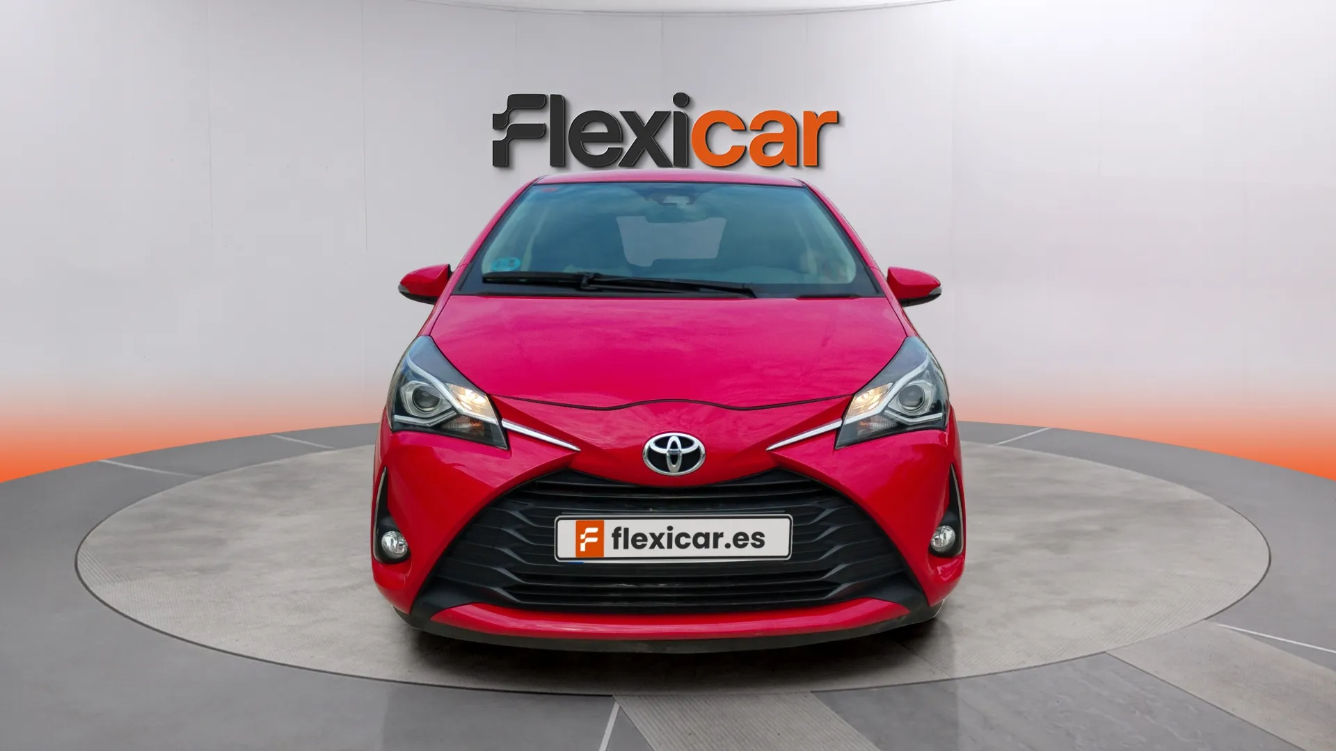 Toyota Yaris 1.0 70 Active - foto 2
