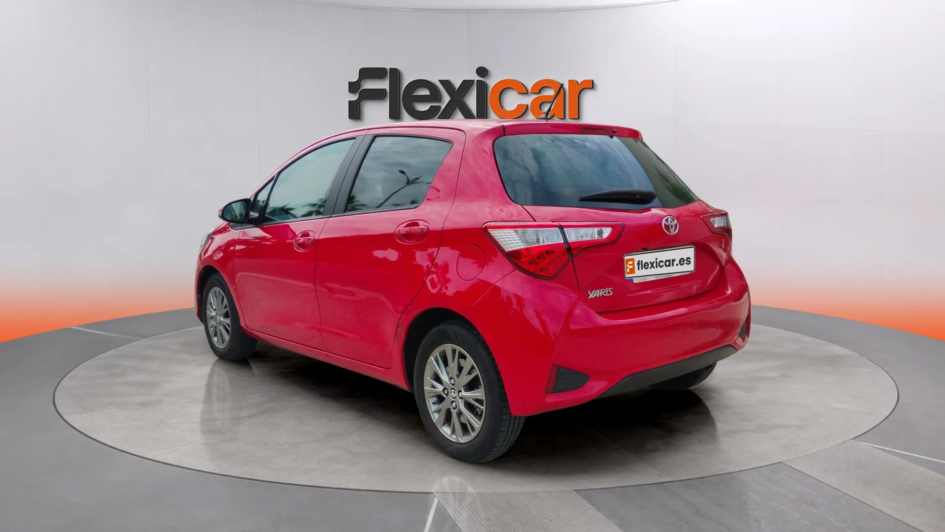 Toyota Yaris 1.0 70 Active - foto 6
