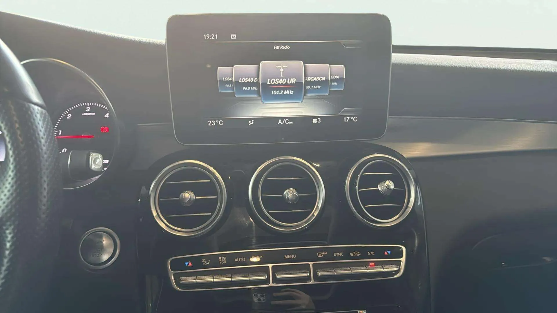 Mercedes-Benz GLC 250 d 4MATIC - foto 10