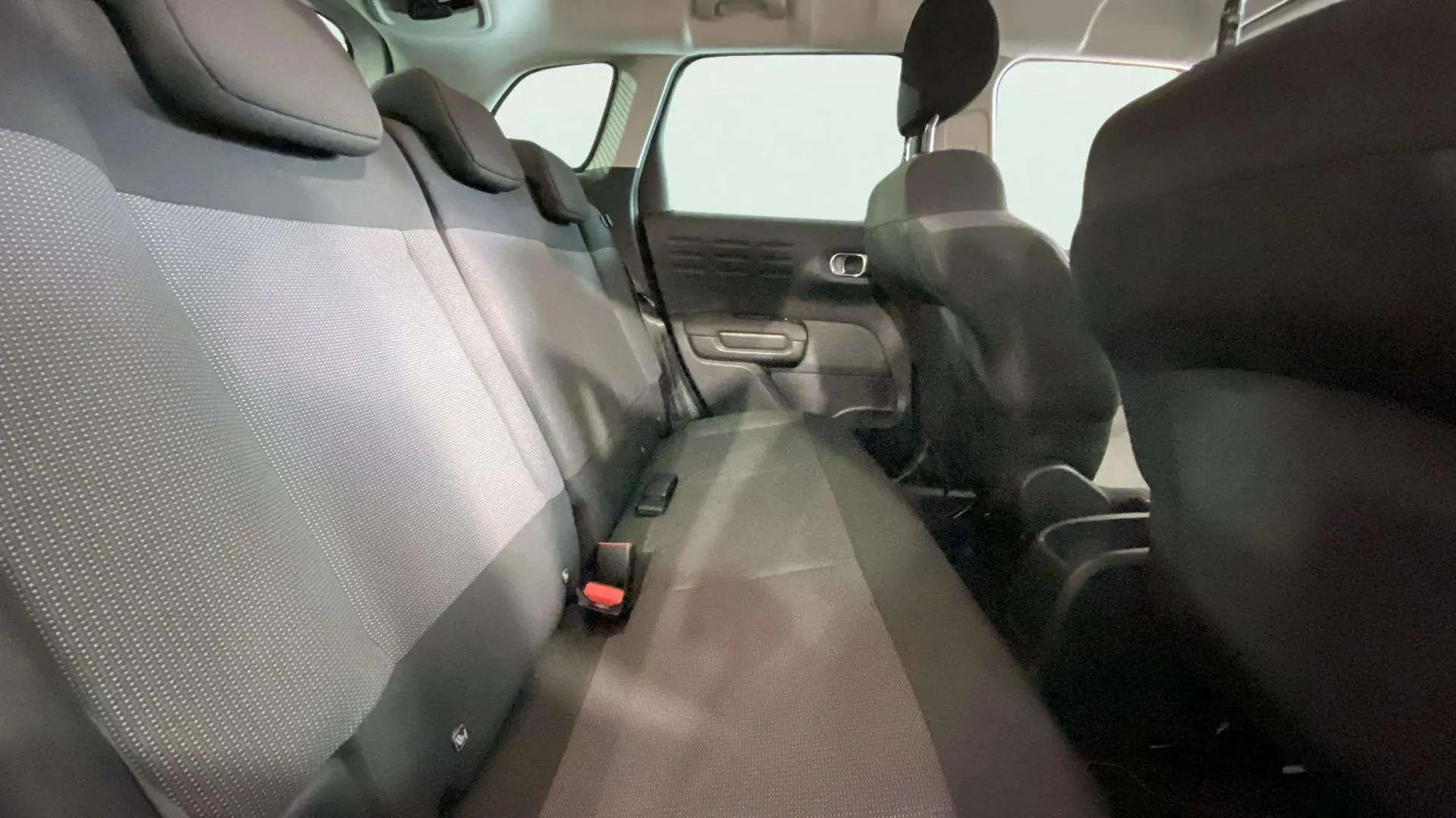 Citroën C3 Aircross BlueHDi C-Series - foto 16