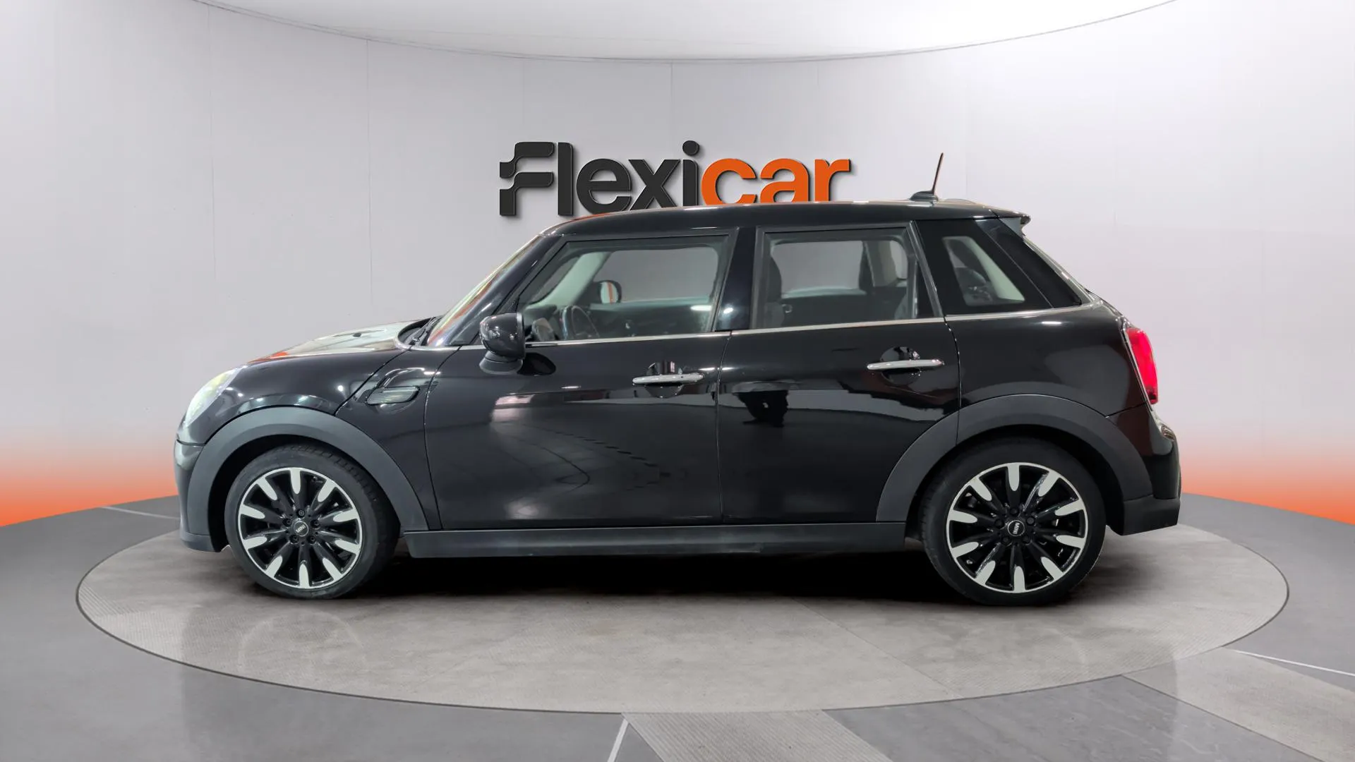 MINI Cooper 5 Puertas - foto 4