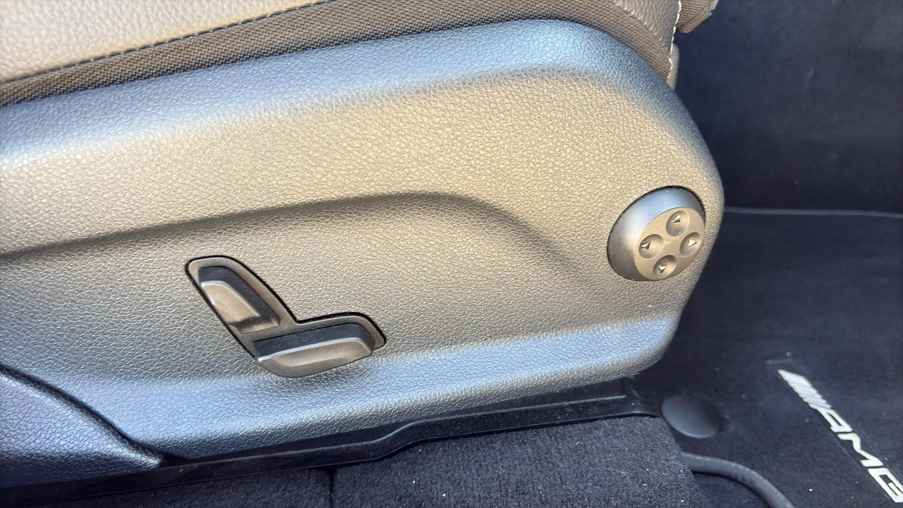 Mercedes-Benz GLC 200 4MATIC - foto 30