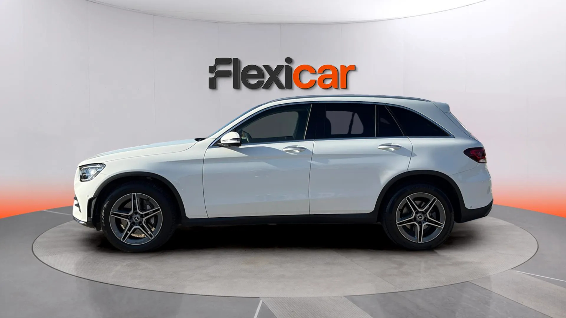 Mercedes-Benz GLC 200 4MATIC - foto 12