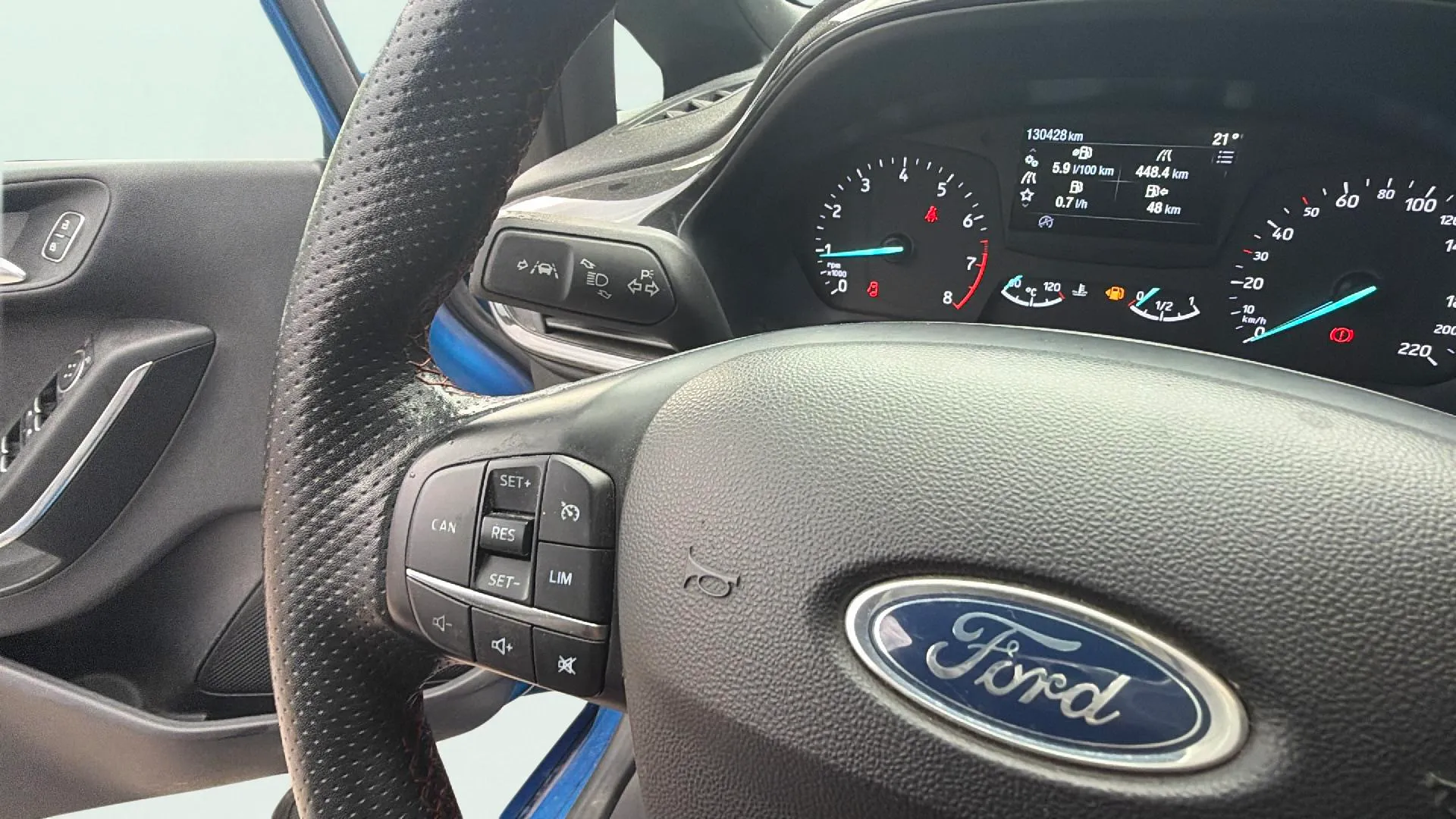 Ford Fiesta 1.0 EcoBoost MHEV ST-Line - foto 12