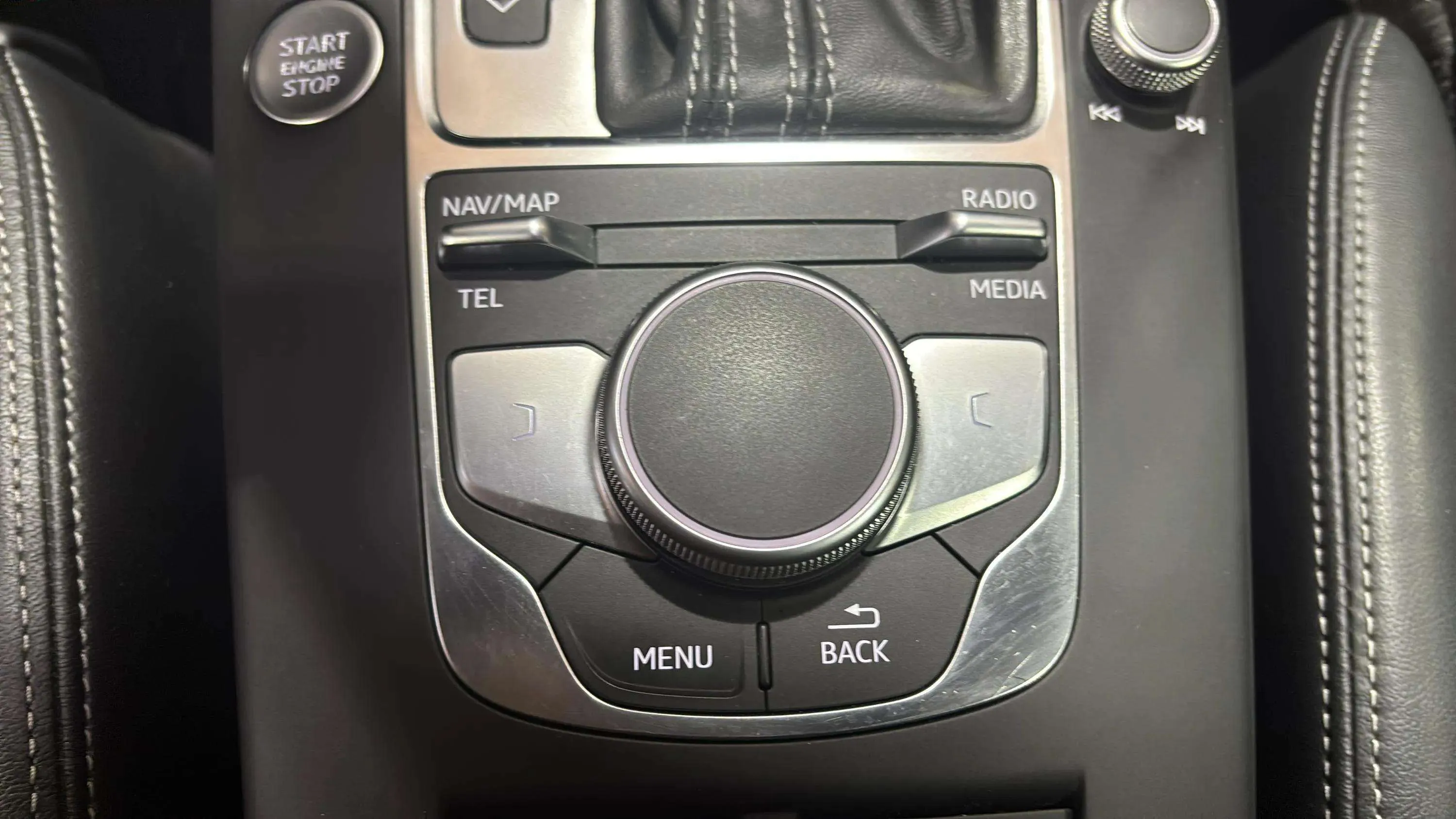 Audi A3 2.0 TDI quattro S tronic Sedan - foto 13