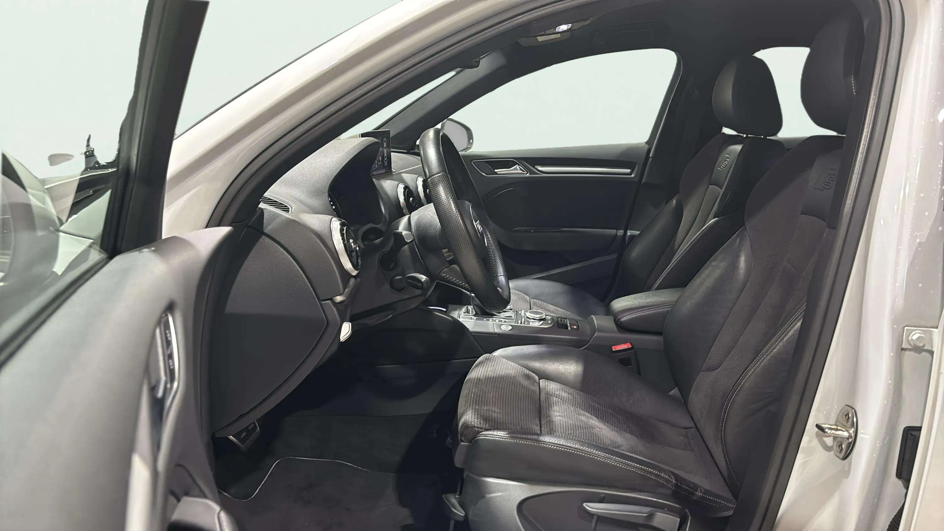 Audi A3 2.0 TDI quattro S tronic Sedan - foto 18
