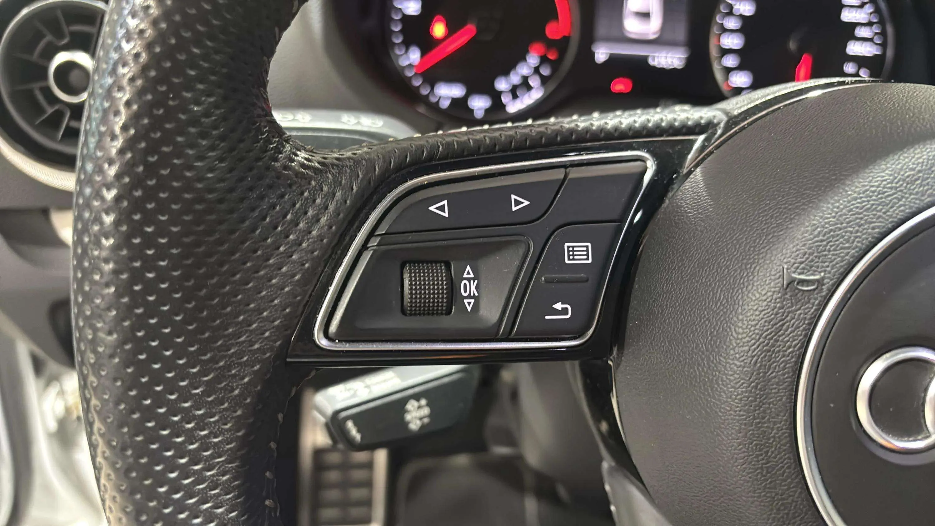 Audi A3 2.0 TDI quattro S tronic Sedan - foto 11