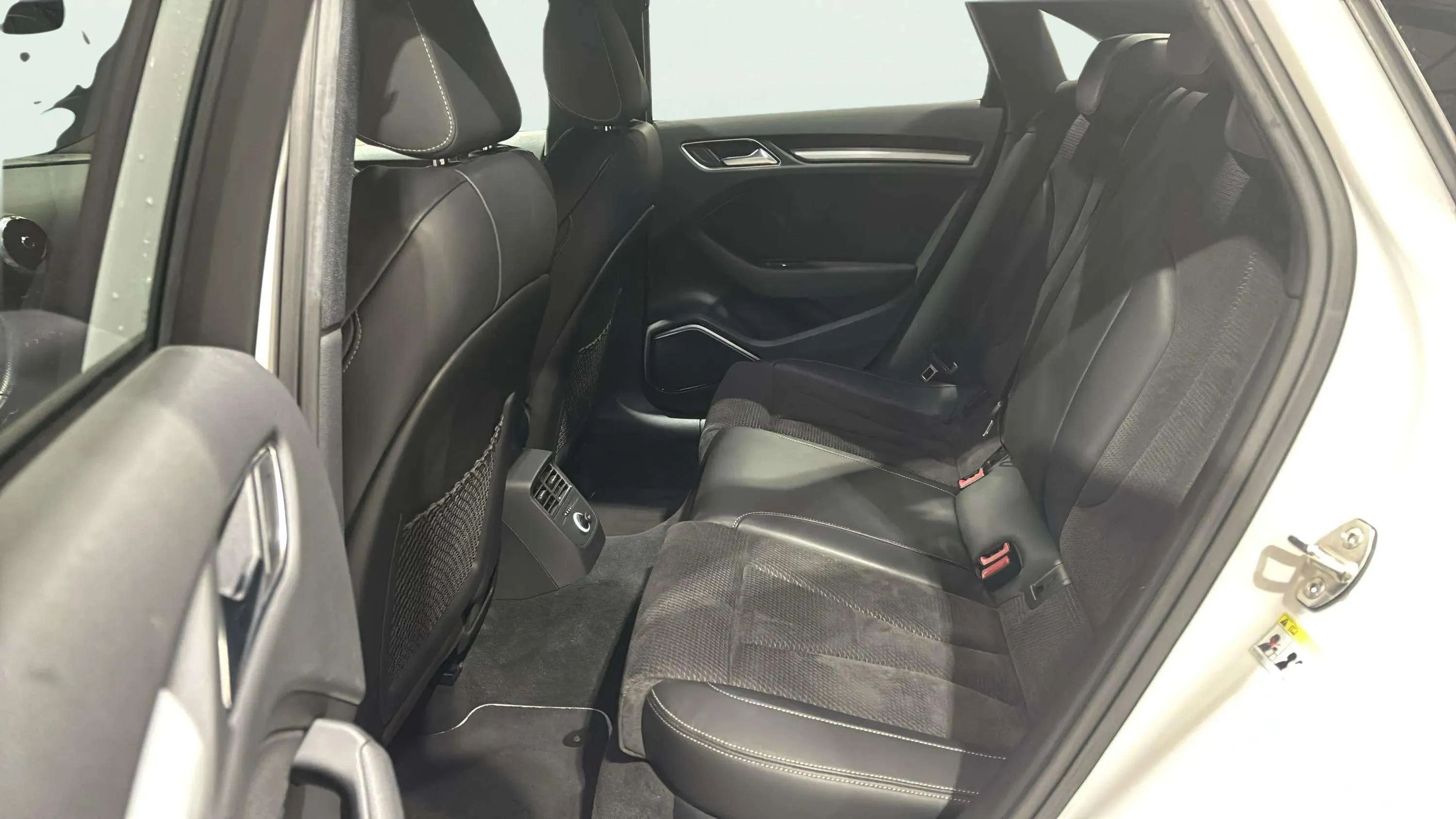 Audi A3 2.0 TDI quattro S tronic Sedan - foto 19