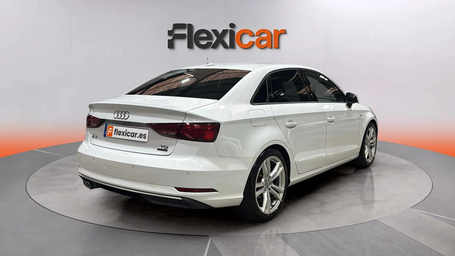Audi A3 2.0 TDI quattro S tronic Sedan - foto 7