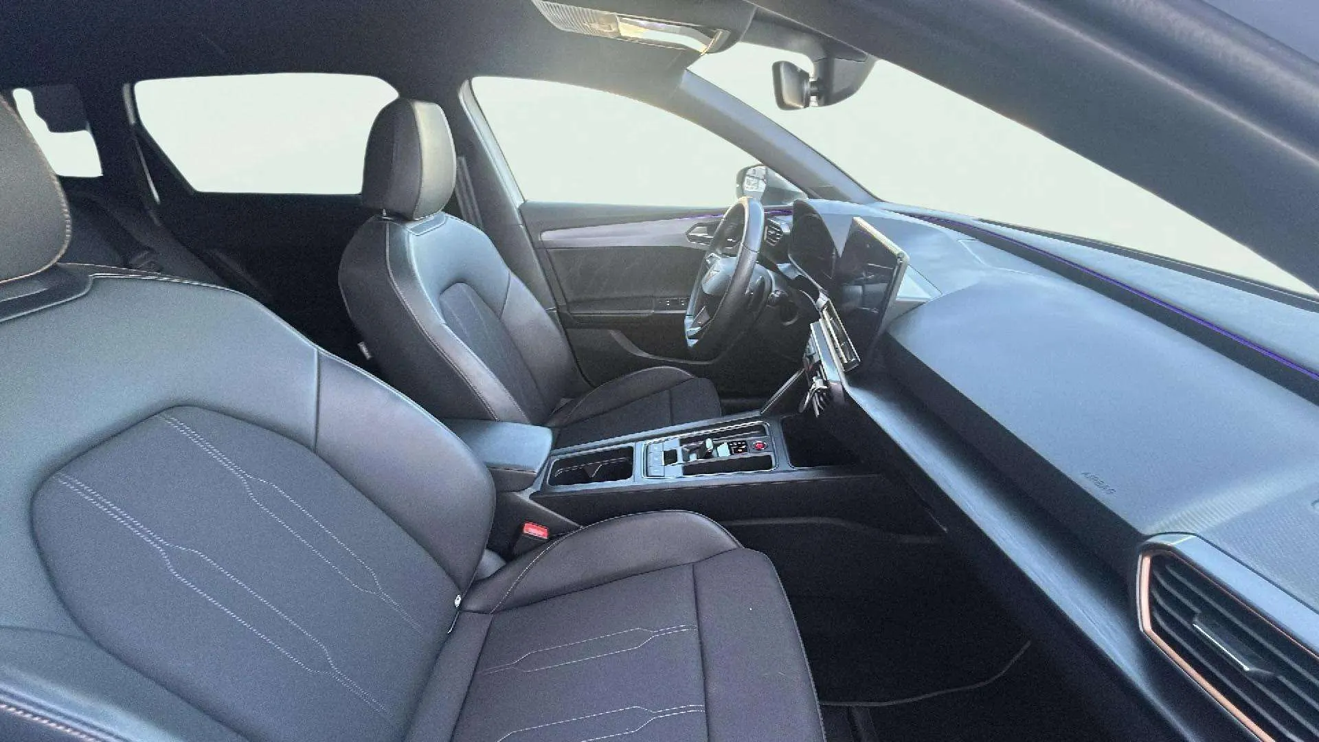 Cupra León SP 1.5 eTSI DSG - foto 18