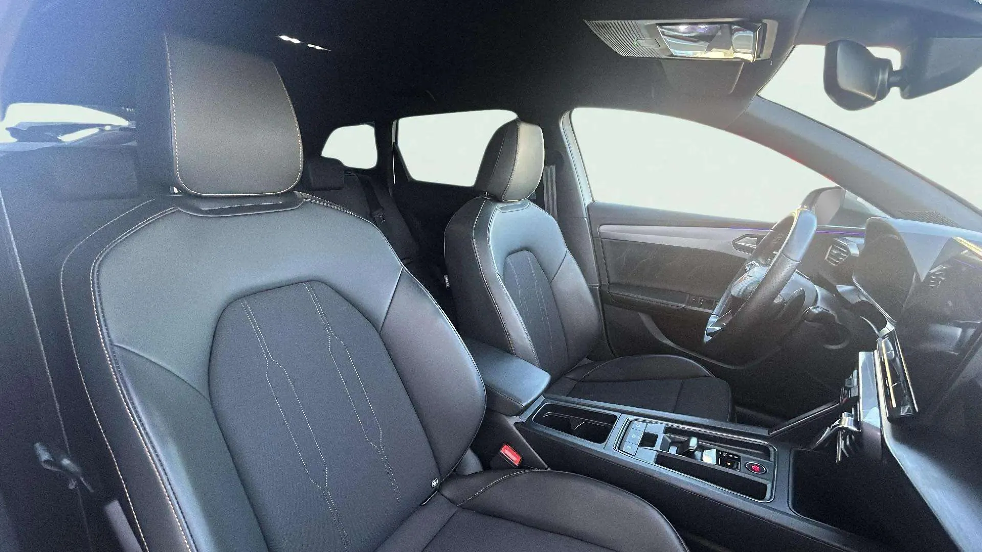 Cupra León SP 1.5 eTSI DSG - foto 19