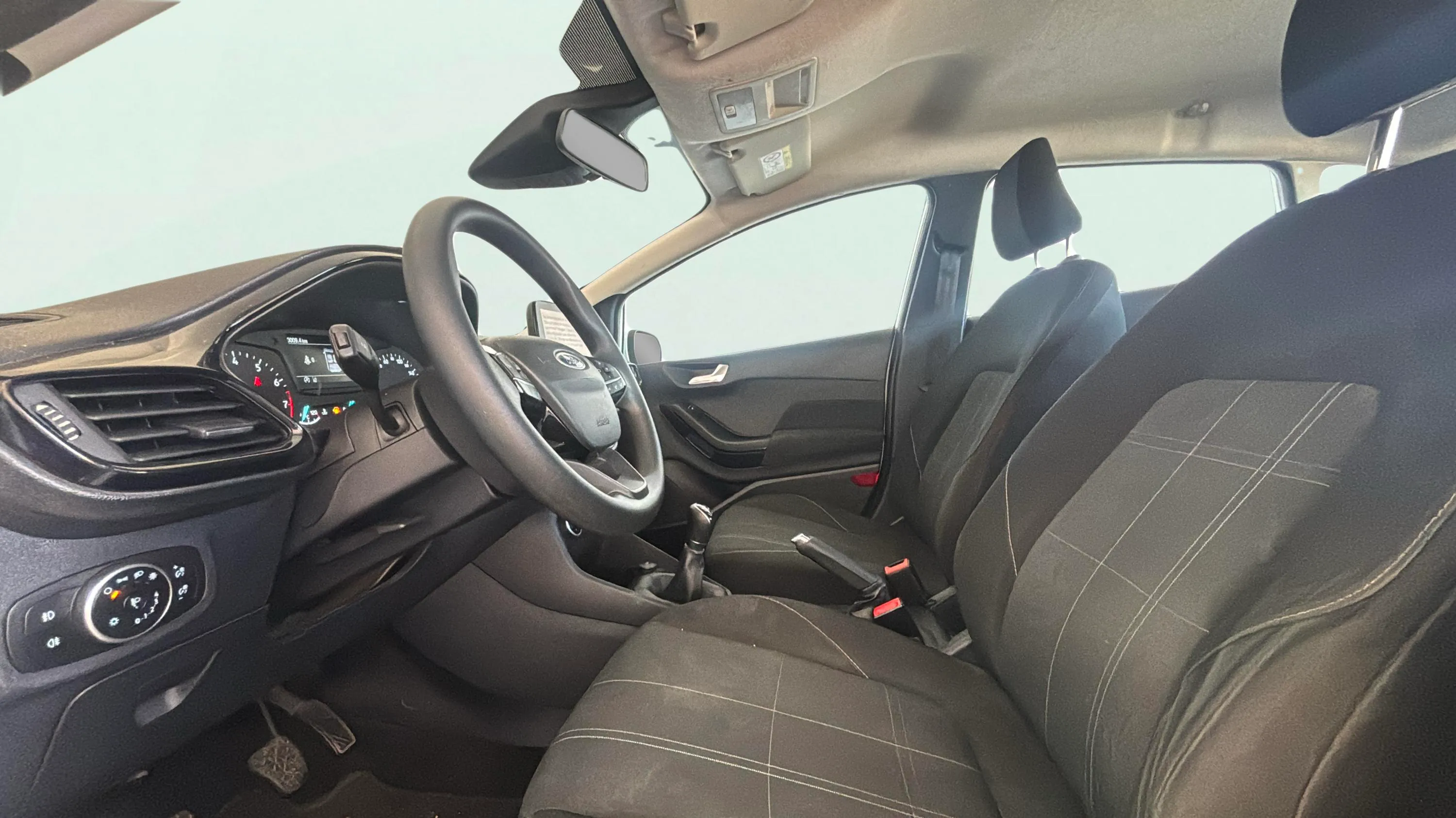 Ford Fiesta 1.1 Ti-VCT Limited Edit. - foto 10